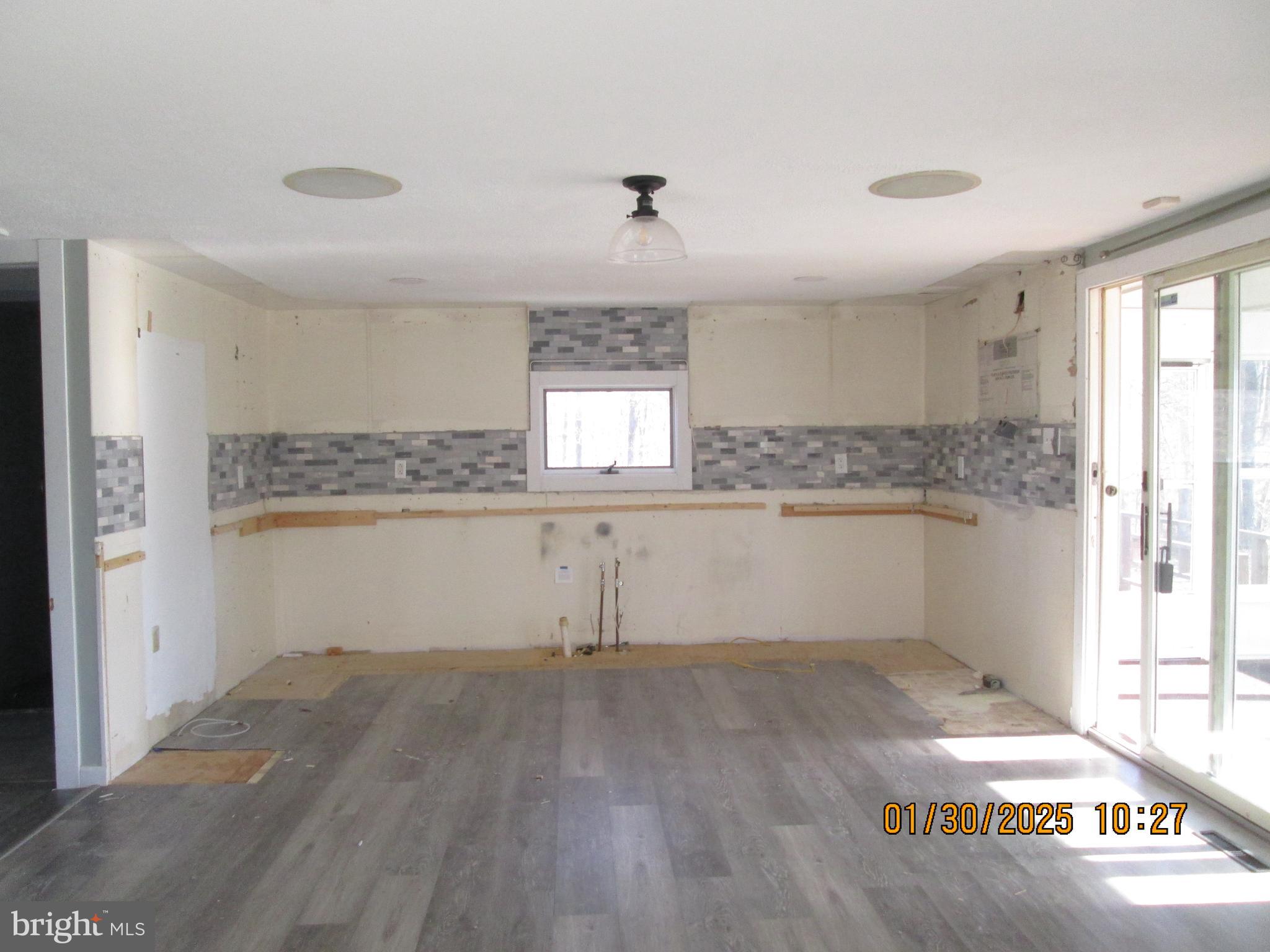 FRANKFORT - Residential