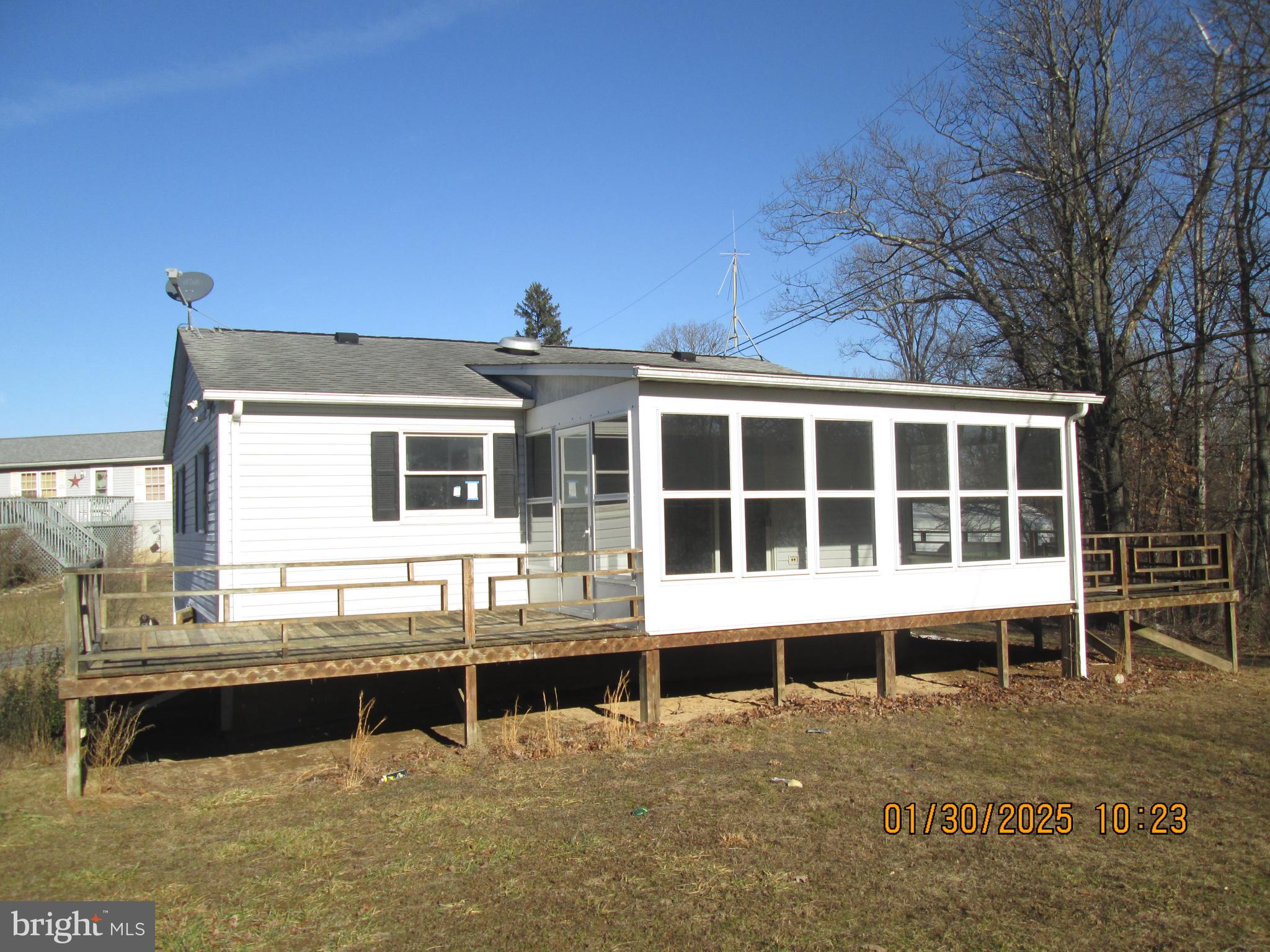 FRANKFORT - Residential