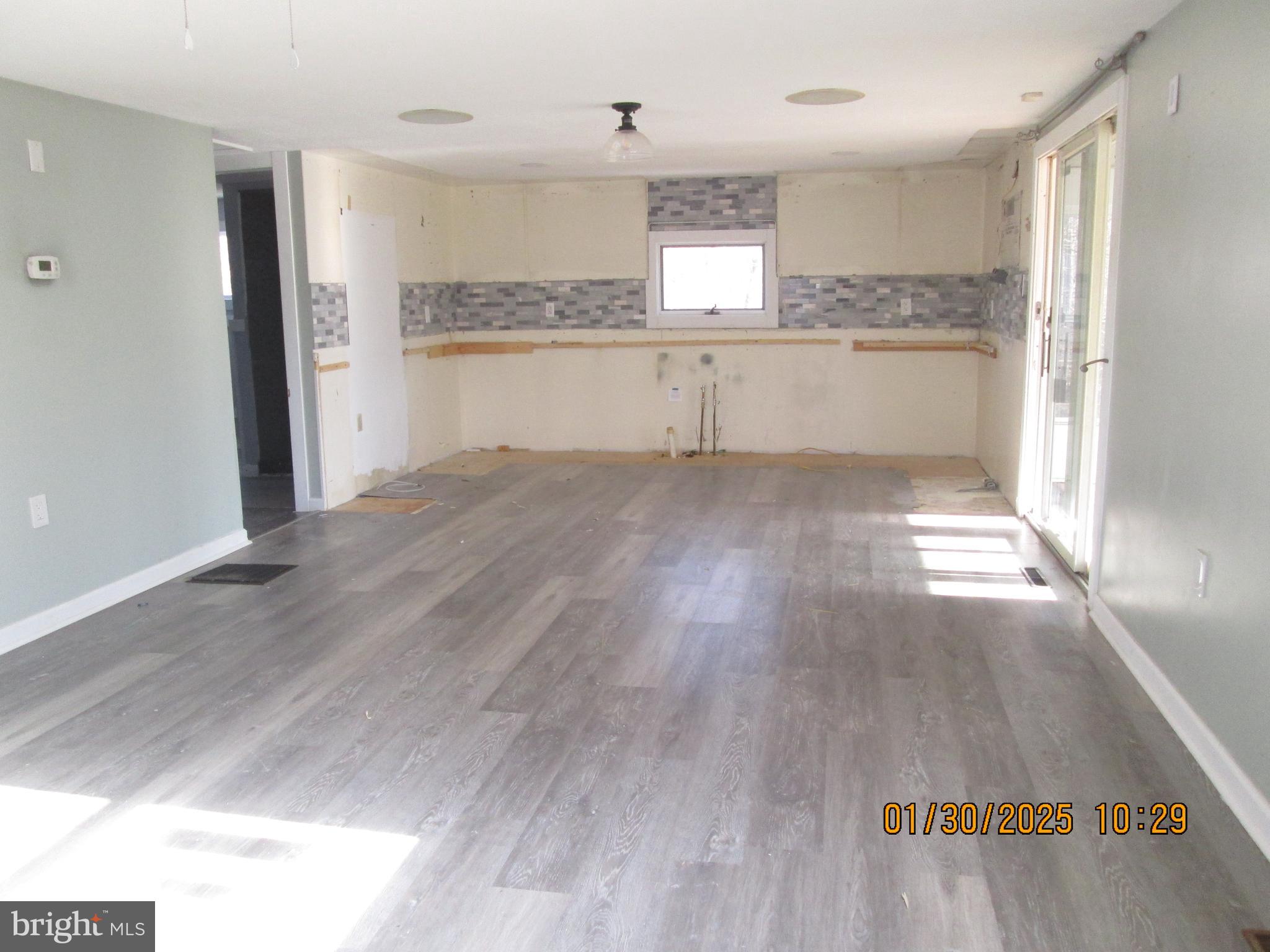 FRANKFORT - Residential