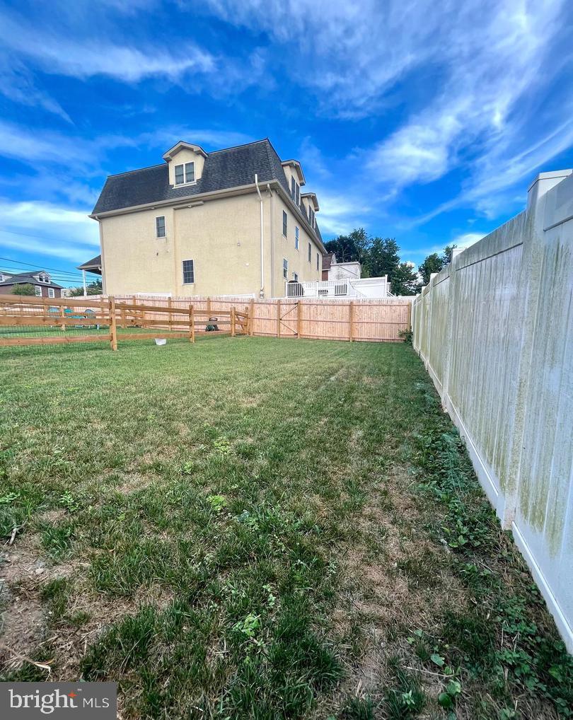 CONSHOHOCKEN - Residential Lease