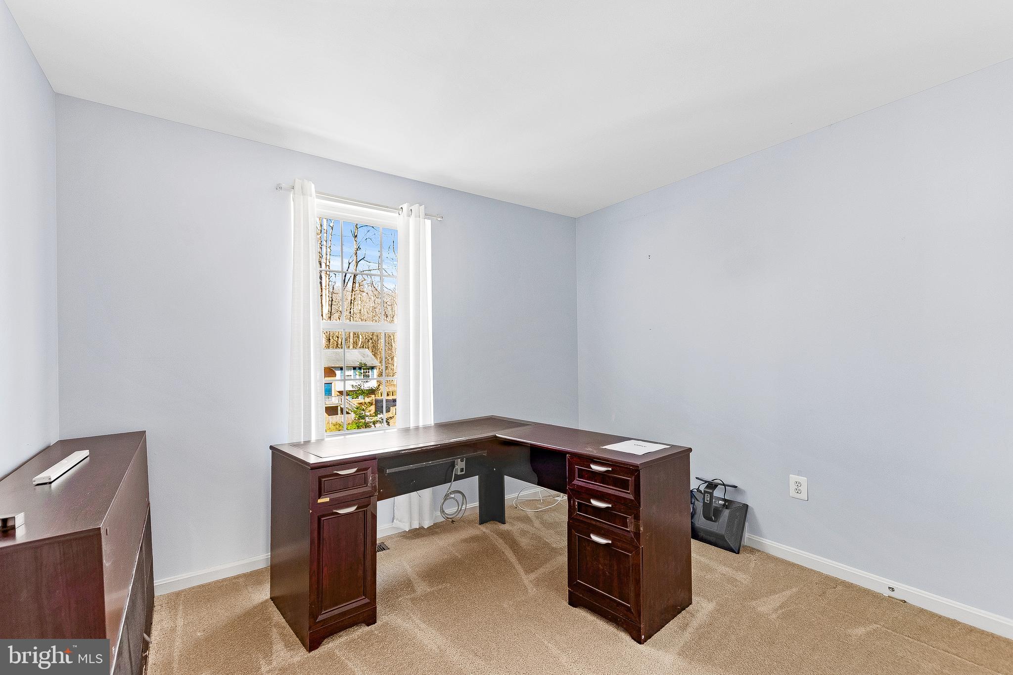 BREEZY POINT - Residential