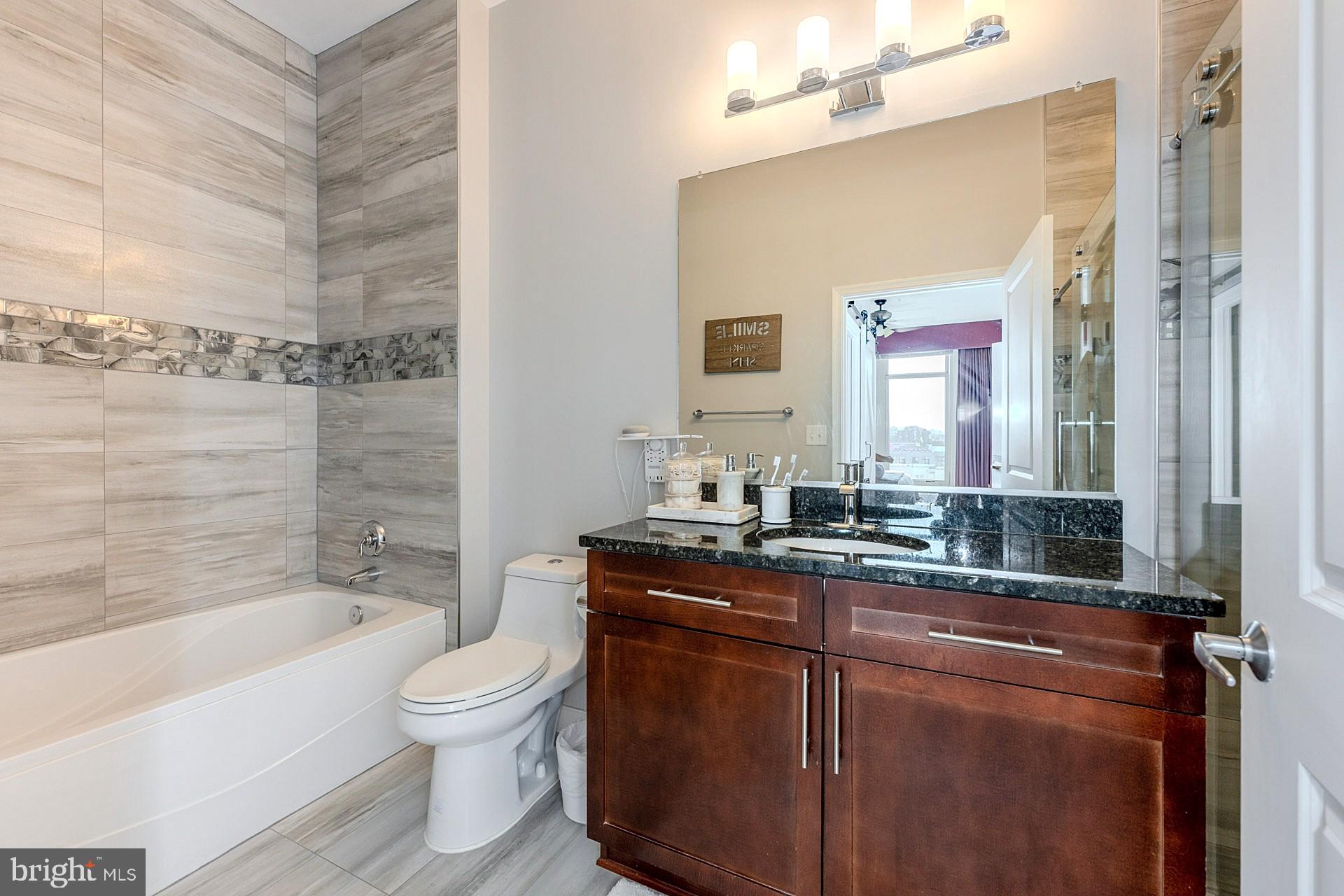 ONE NATIONAL HARBOR CONDOMINIUM - Residential