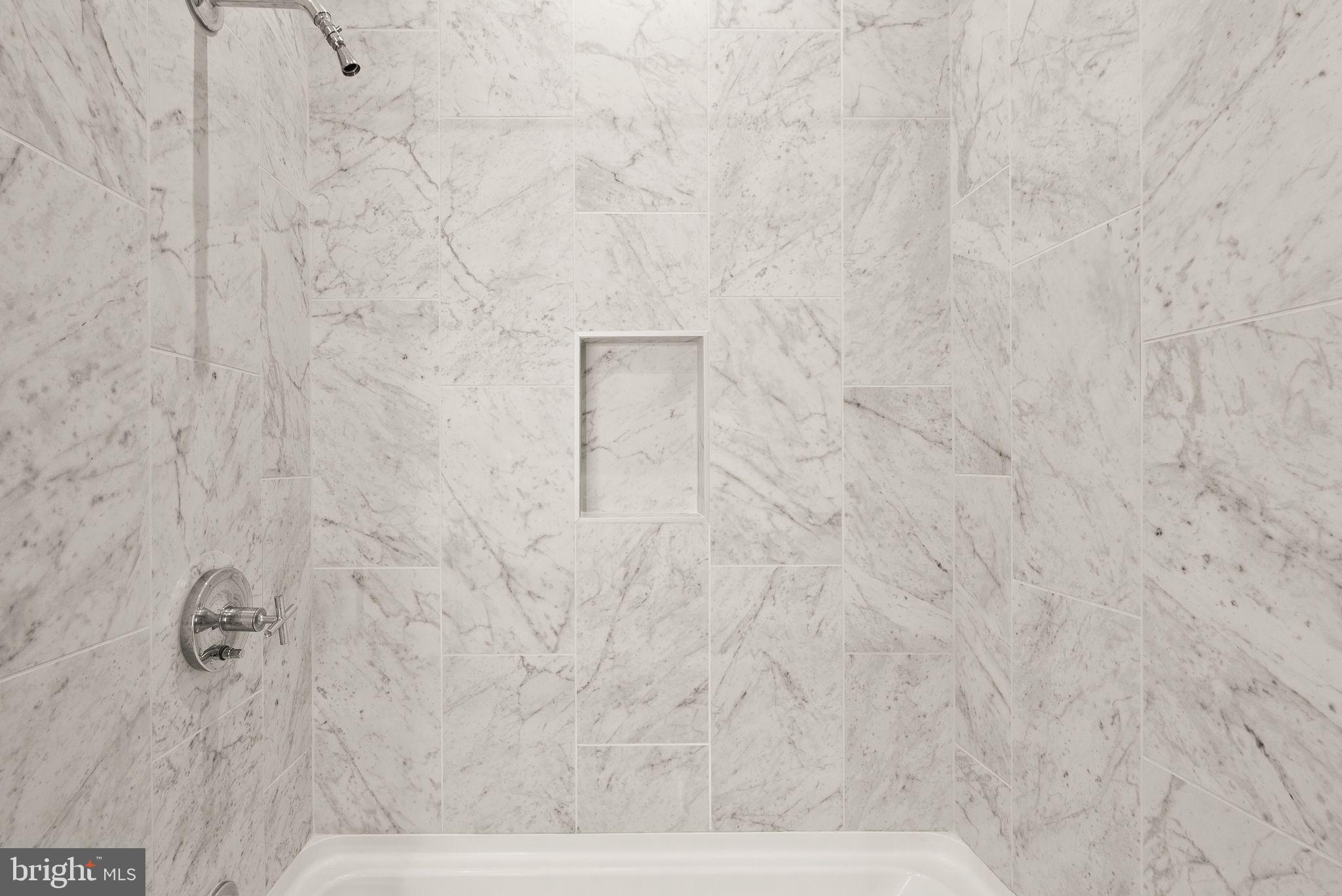 OLD TOWN ALEXANDRIA - Residential