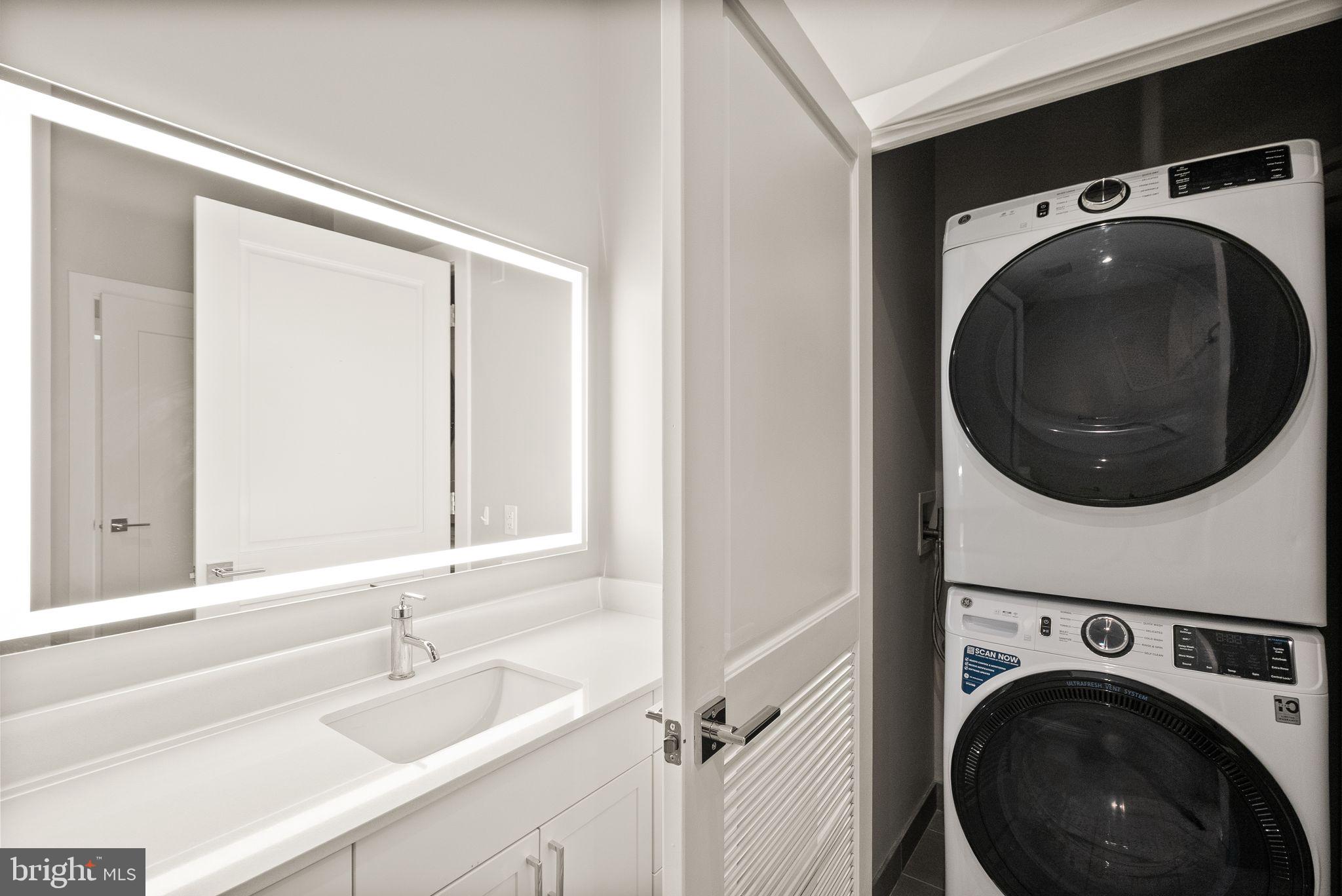 OLD TOWN ALEXANDRIA - Residential