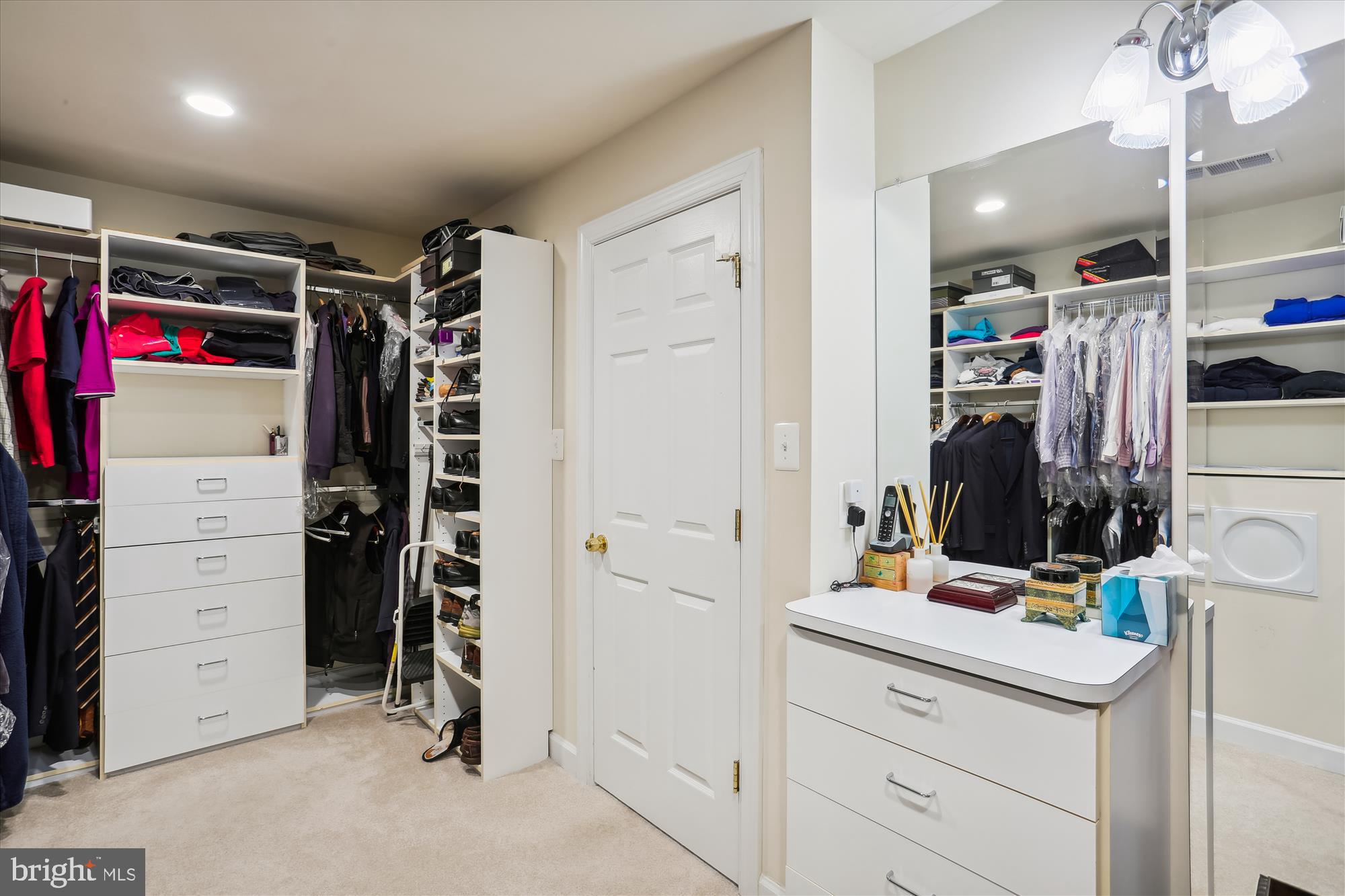 KEMP MILL FOREST - Residential