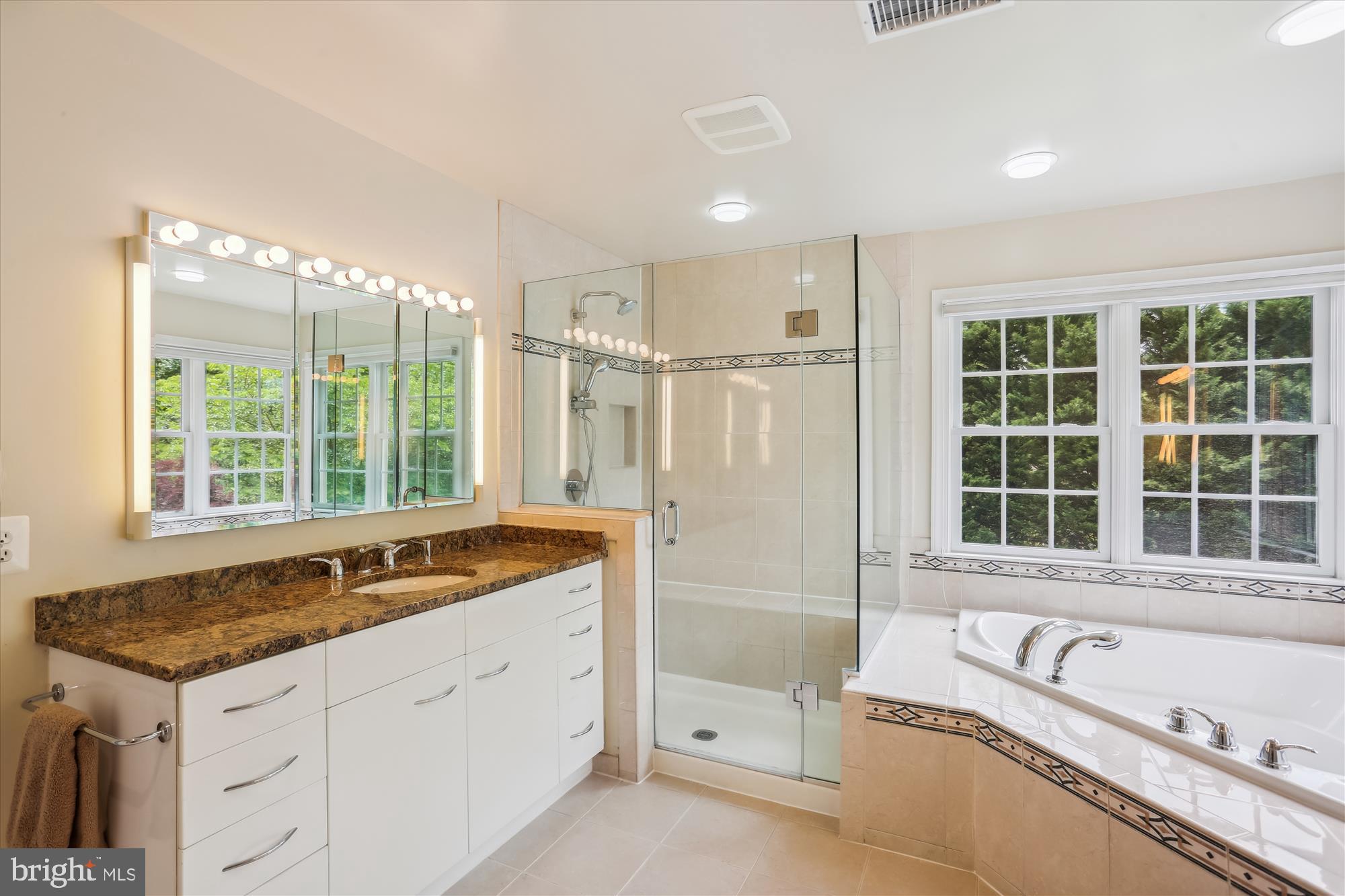 KEMP MILL FOREST - Residential