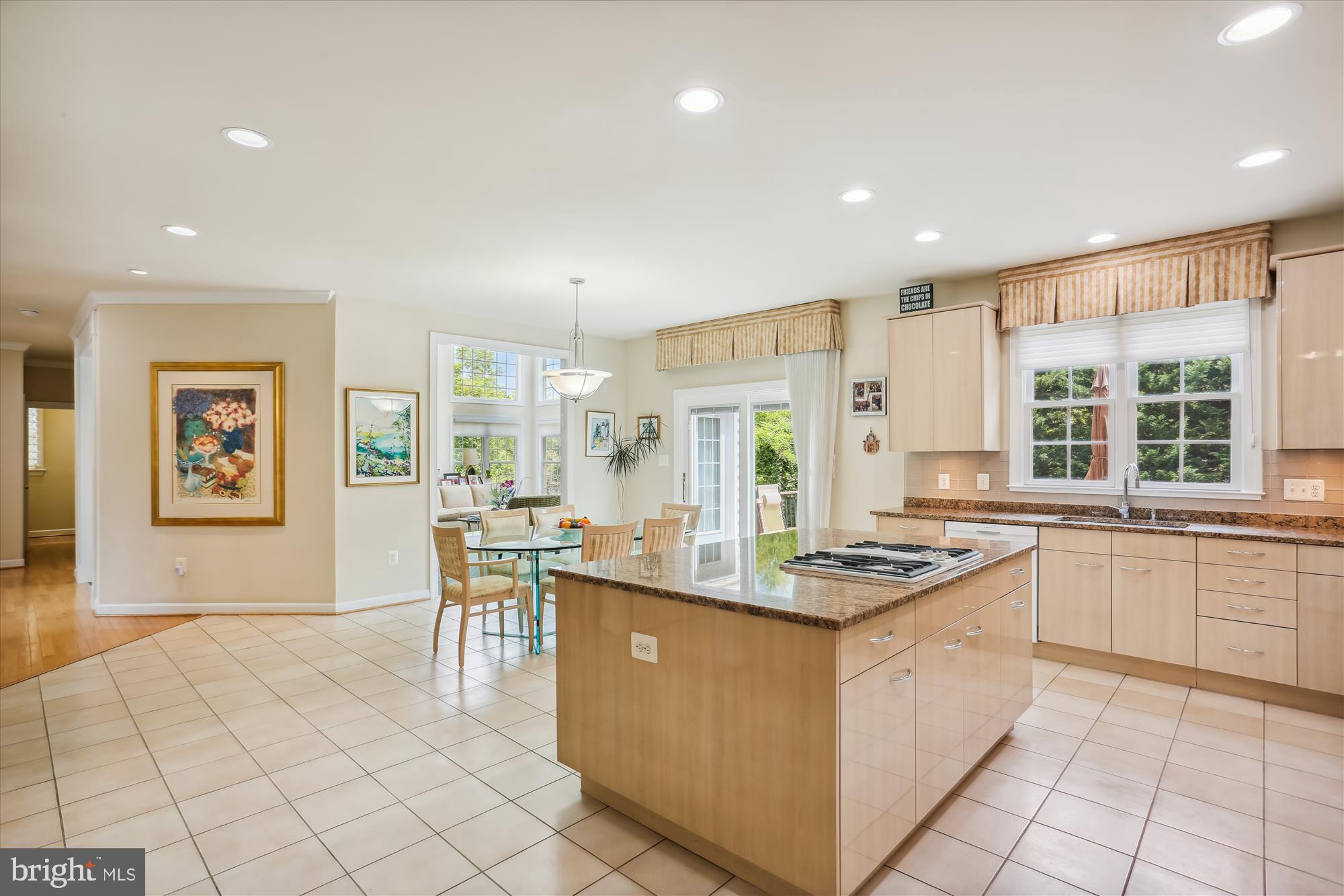 KEMP MILL FOREST - Residential