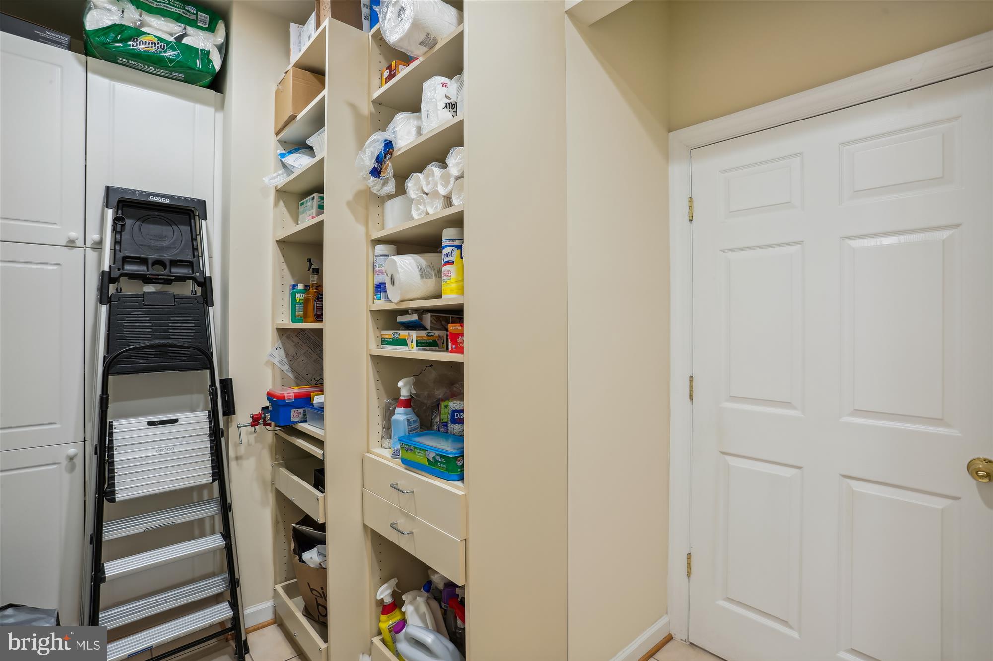 KEMP MILL FOREST - Residential