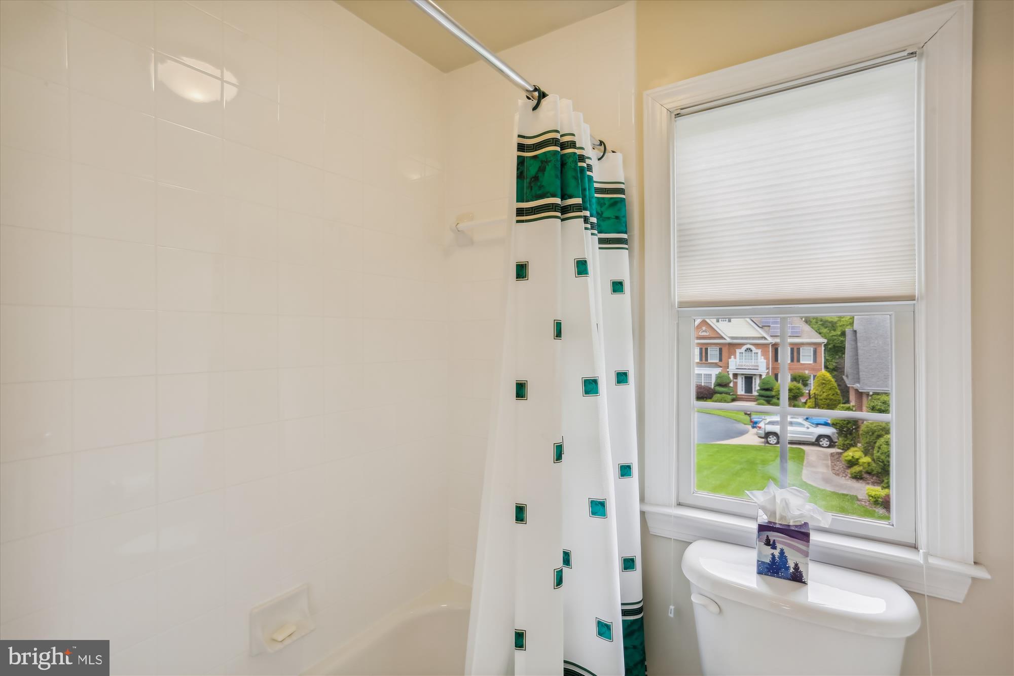 KEMP MILL FOREST - Residential