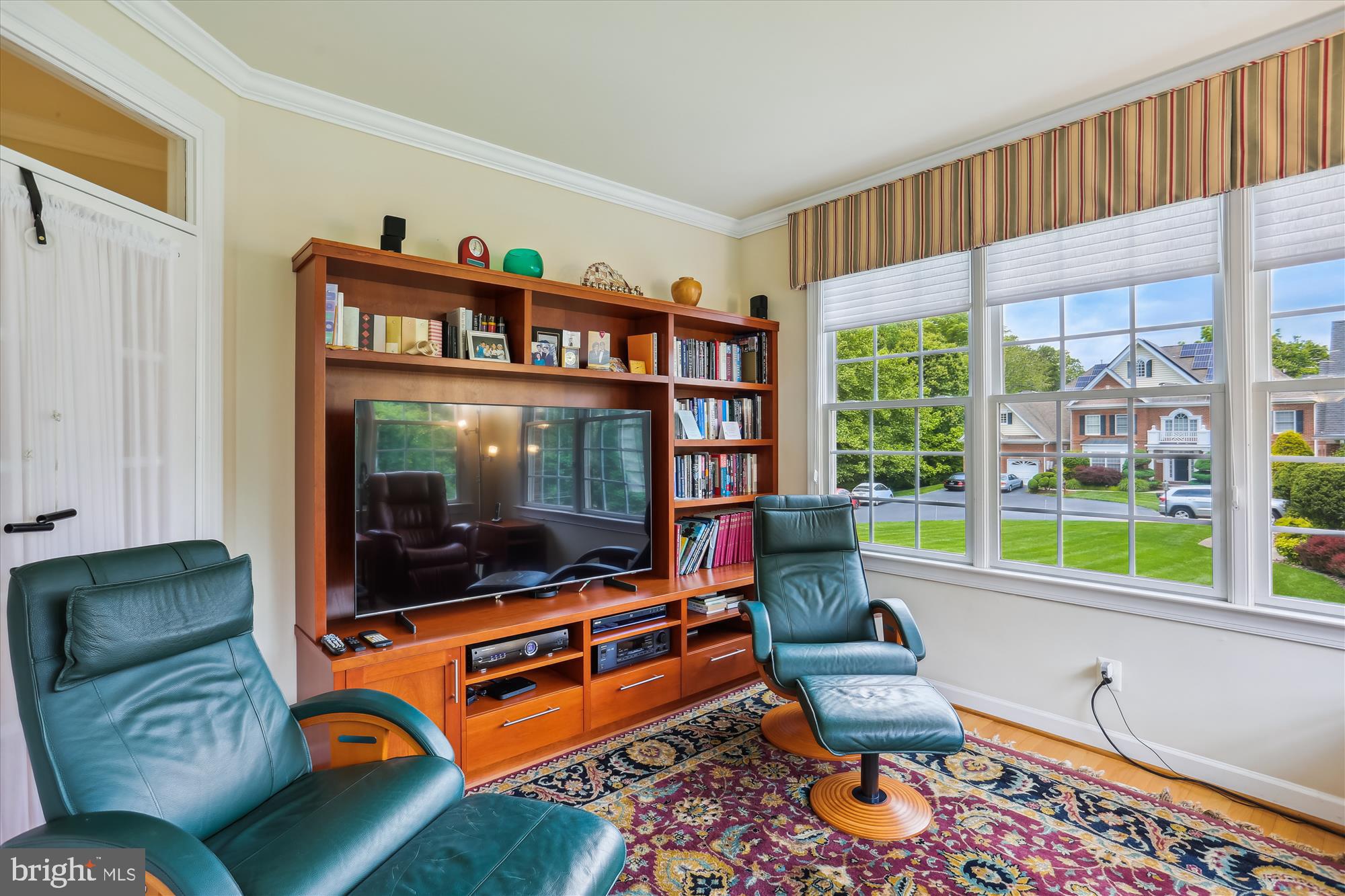 KEMP MILL FOREST - Residential