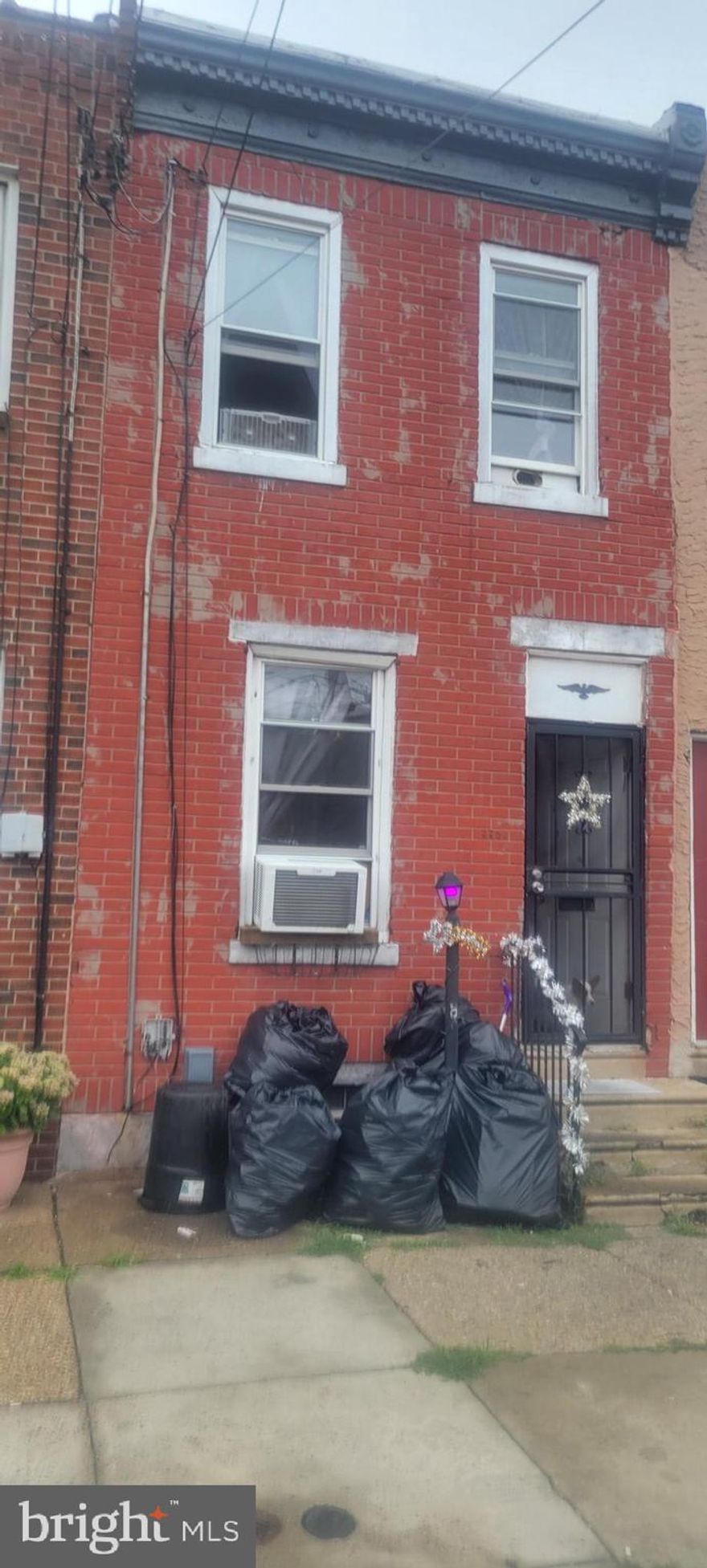 2 bedroom, 1 bath home available in the Harrowgate section of Philadelphia. Older, but good condition. Long term tenant paying $900 per month interested in remaining, however, property can be delivered vacant.
