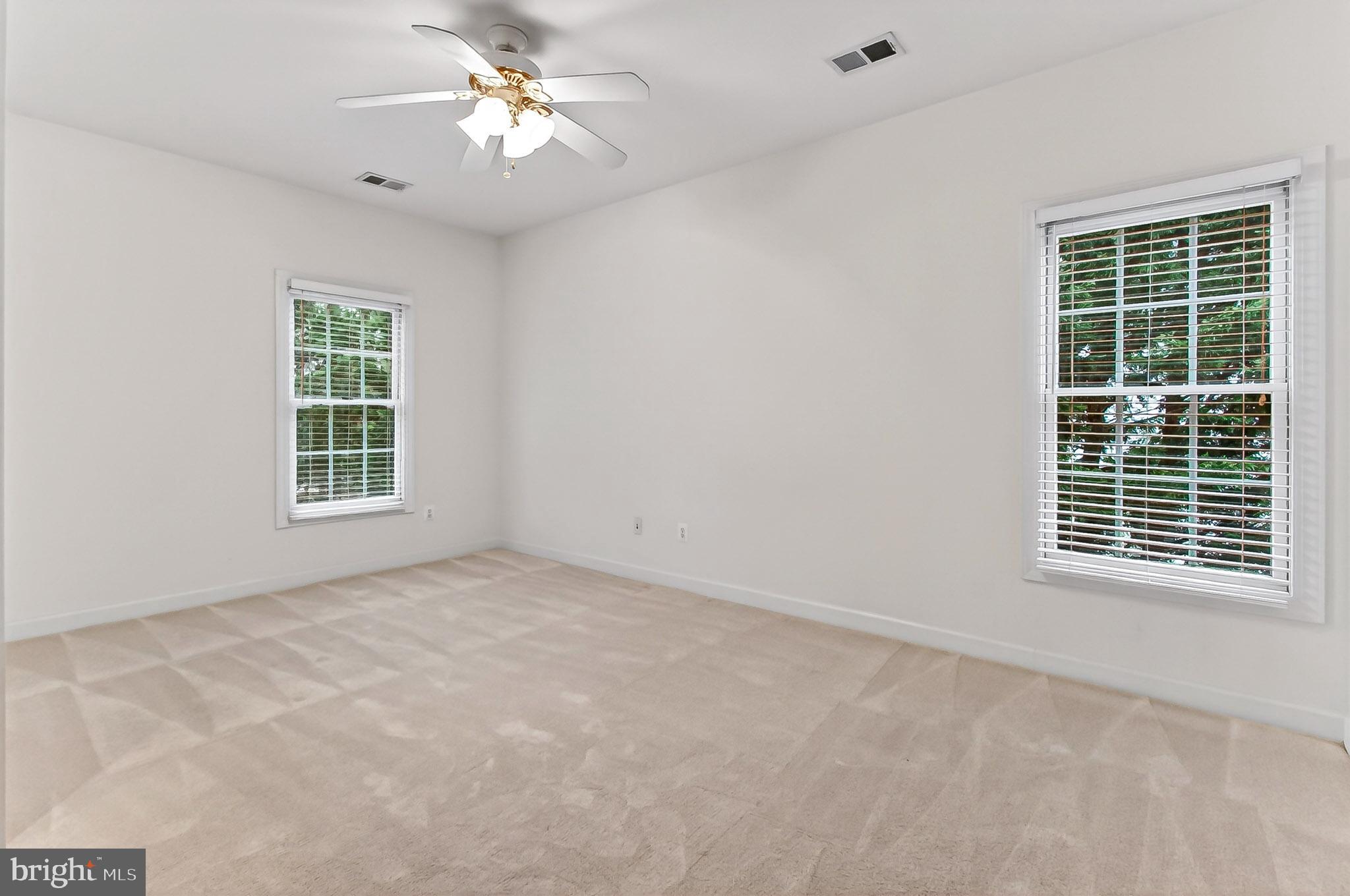 TIMBERBROOKE - Residential