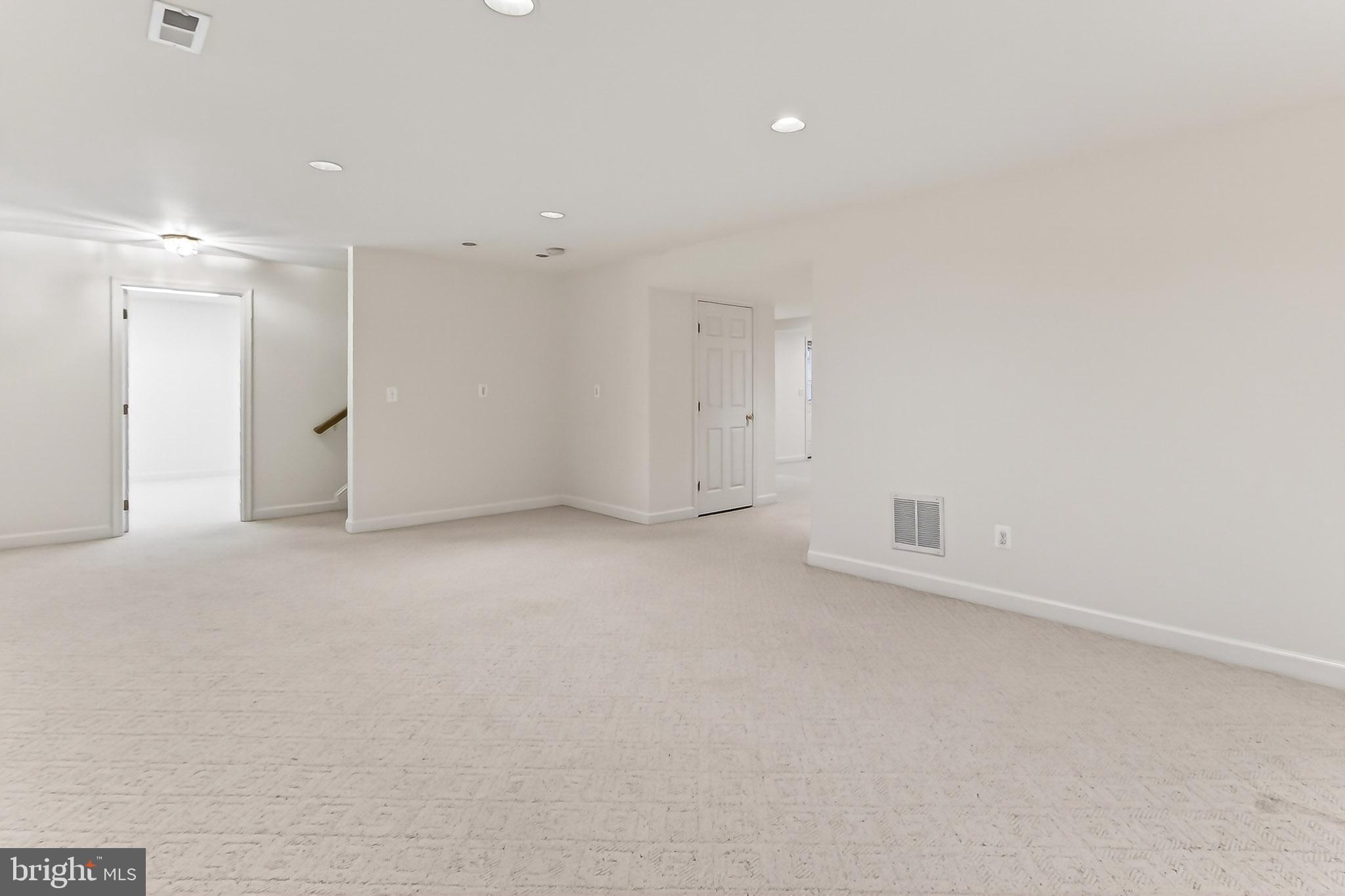 TIMBERBROOKE - Residential