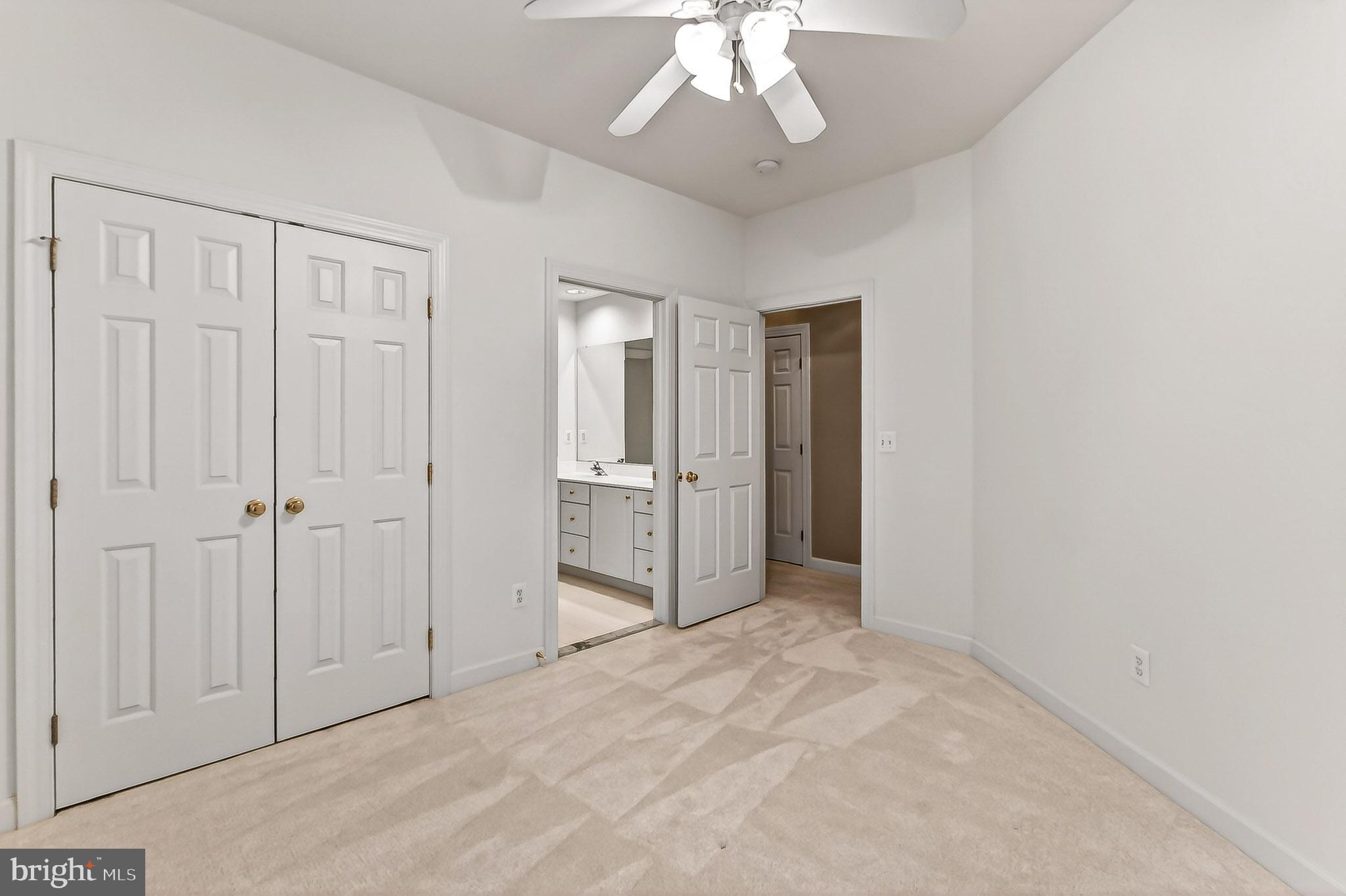 TIMBERBROOKE - Residential