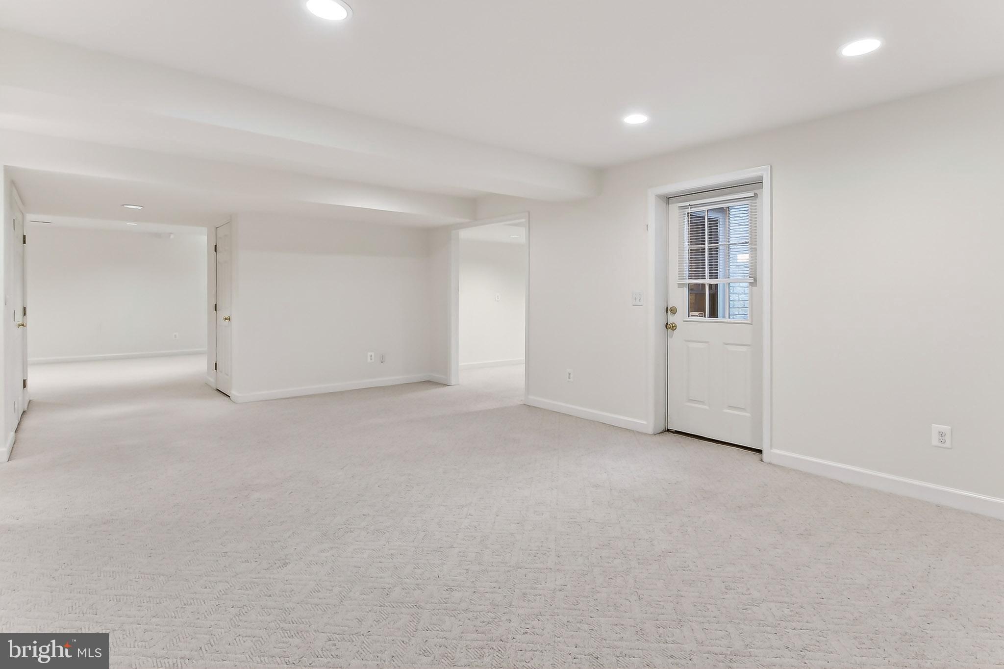 TIMBERBROOKE - Residential