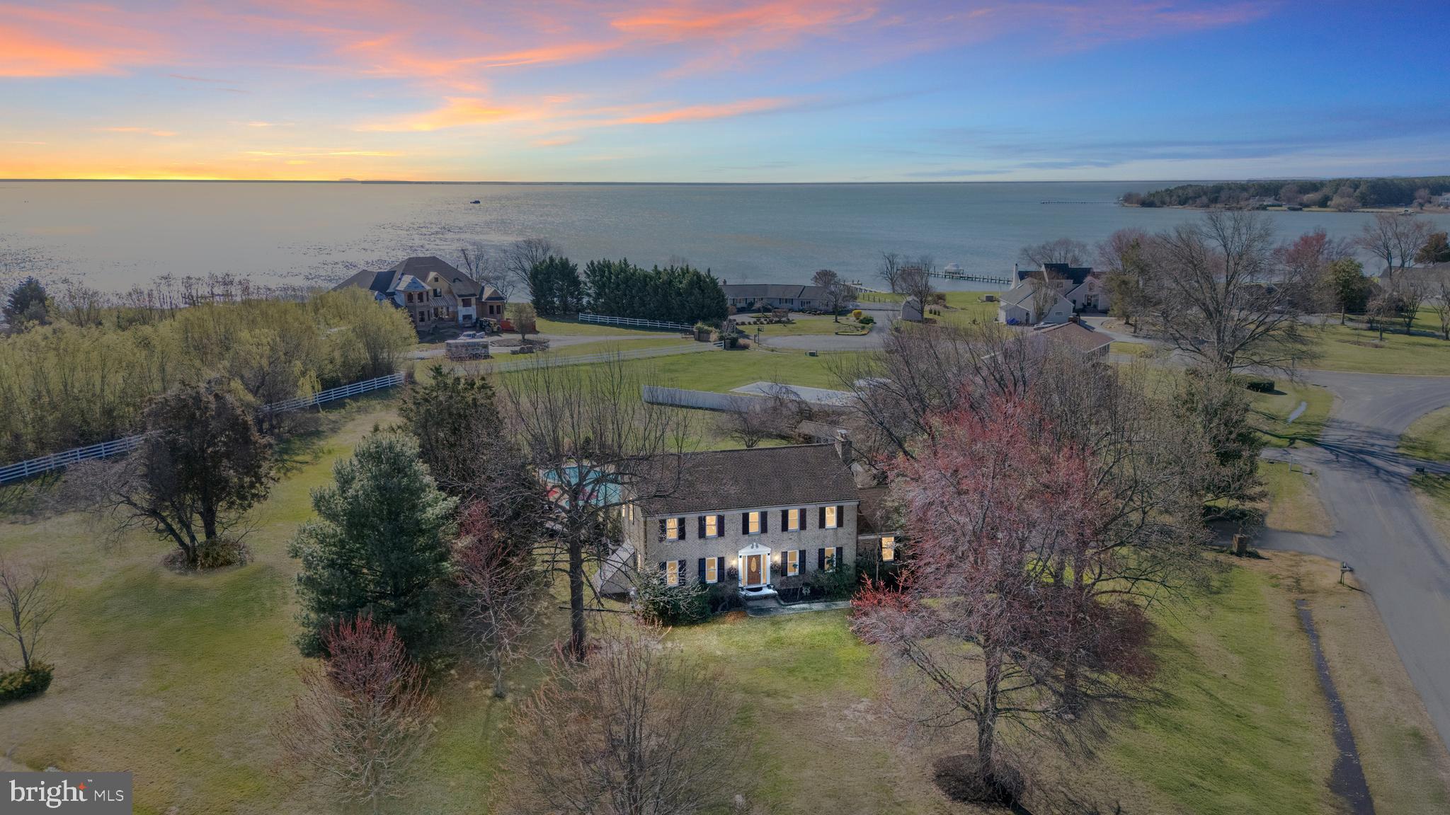 SHIPPING CREEK - Residential