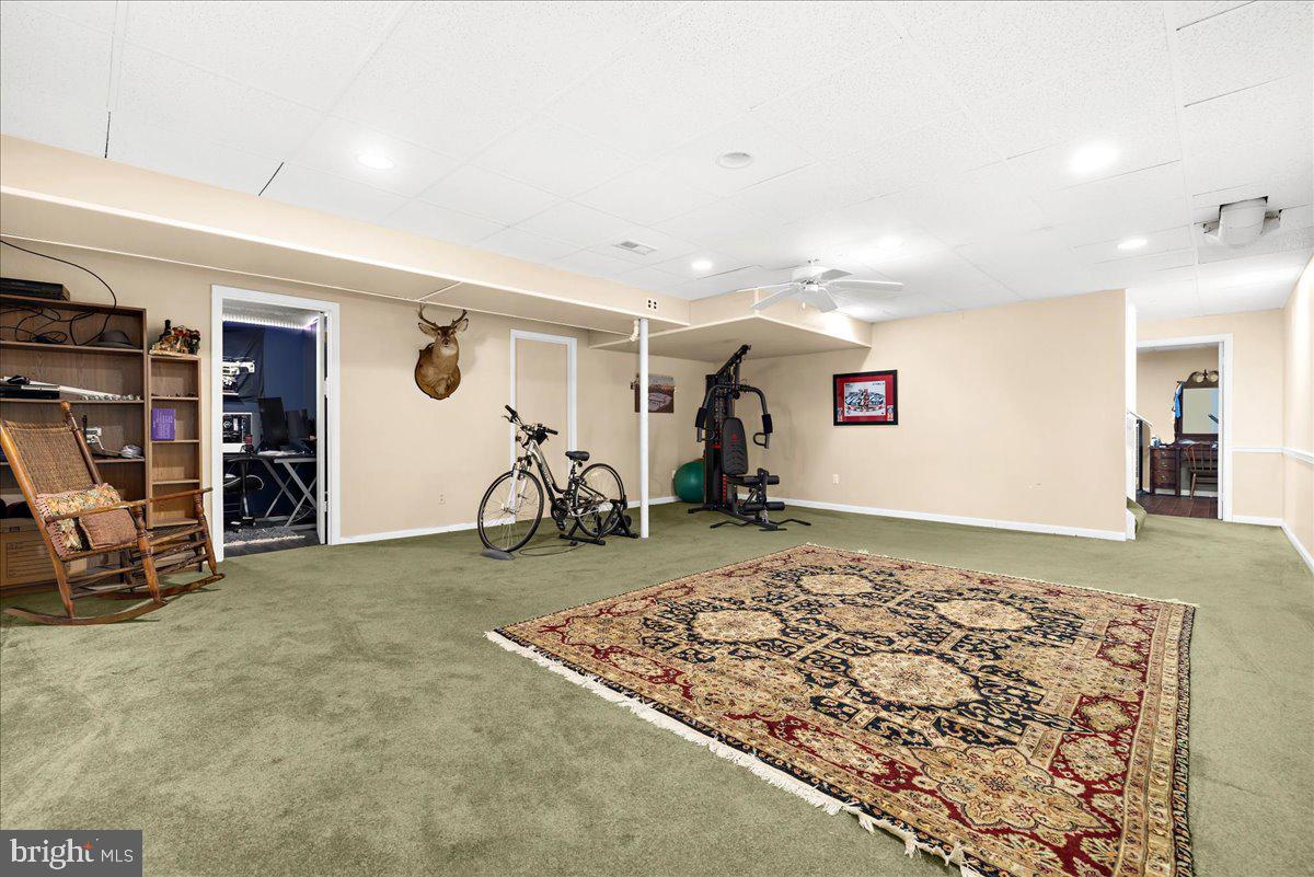 SHIPPING CREEK - Residential