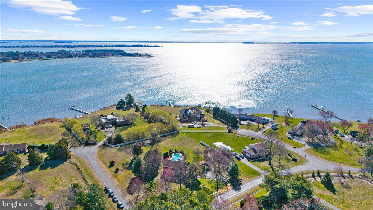 SHIPPING CREEK - Residential