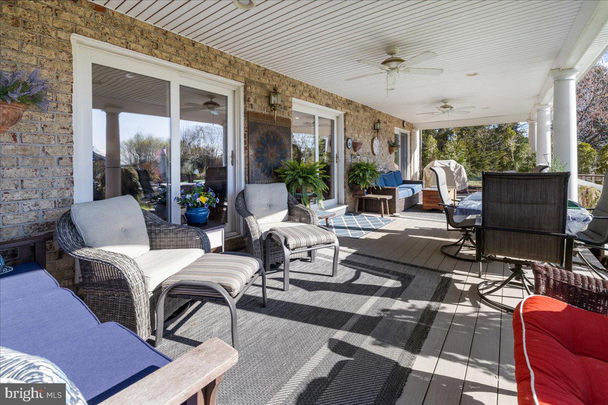 SHIPPING CREEK - Residential