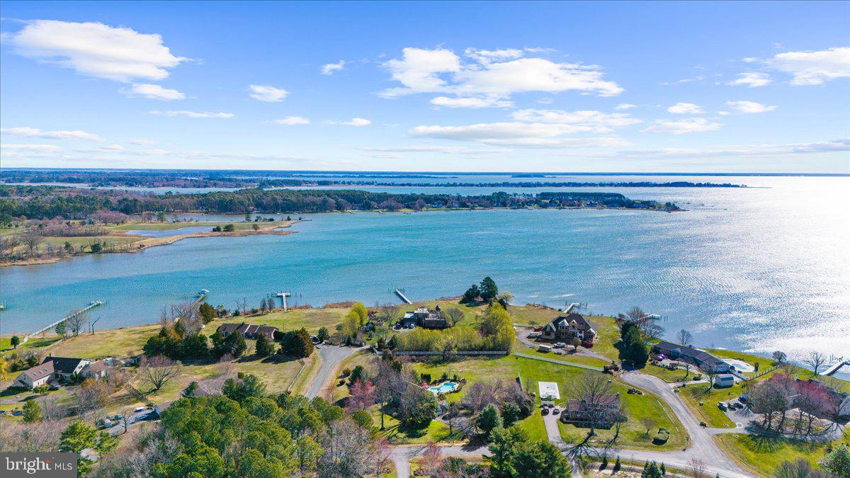 SHIPPING CREEK - Residential