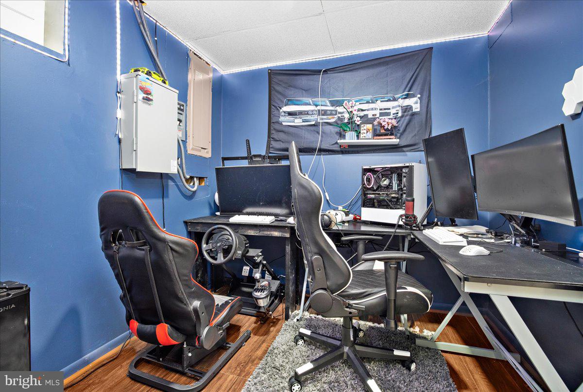 SHIPPING CREEK - Residential