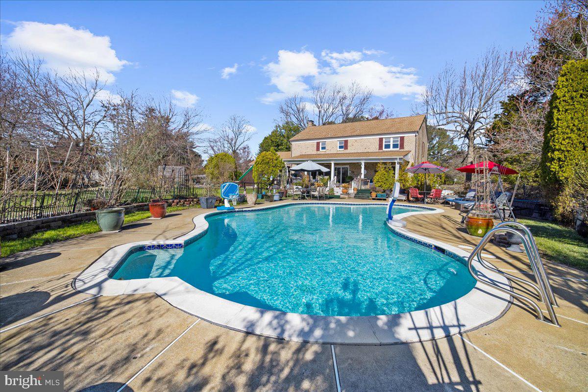 SHIPPING CREEK - Residential