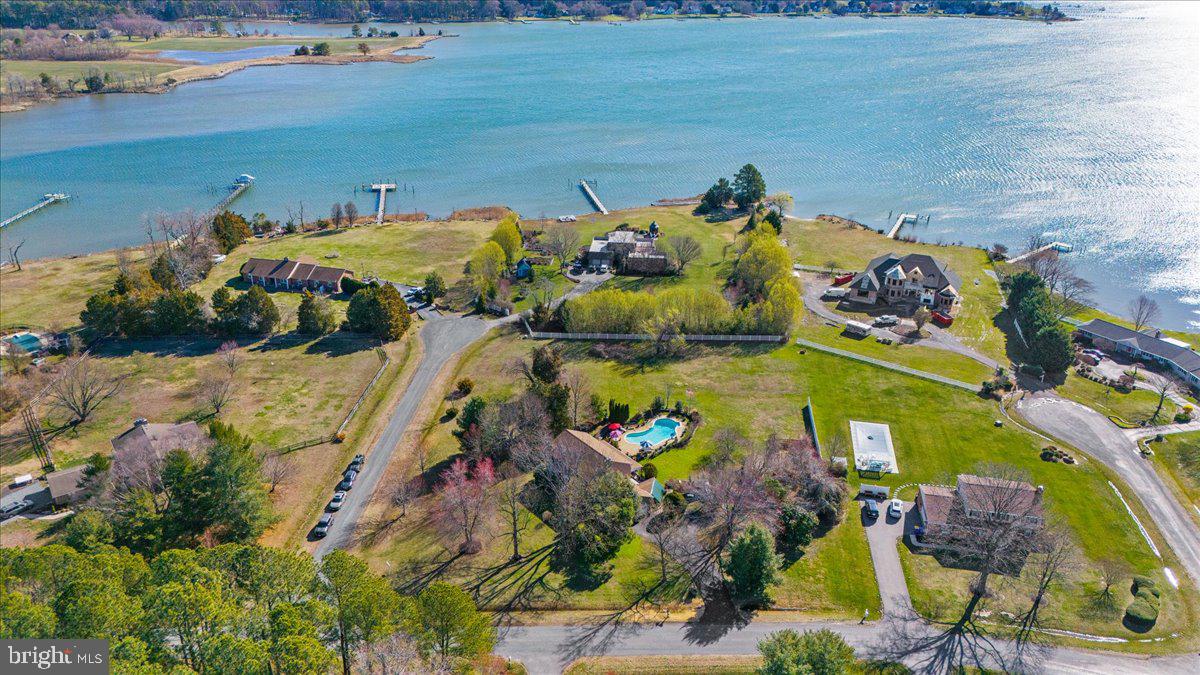 SHIPPING CREEK - Residential