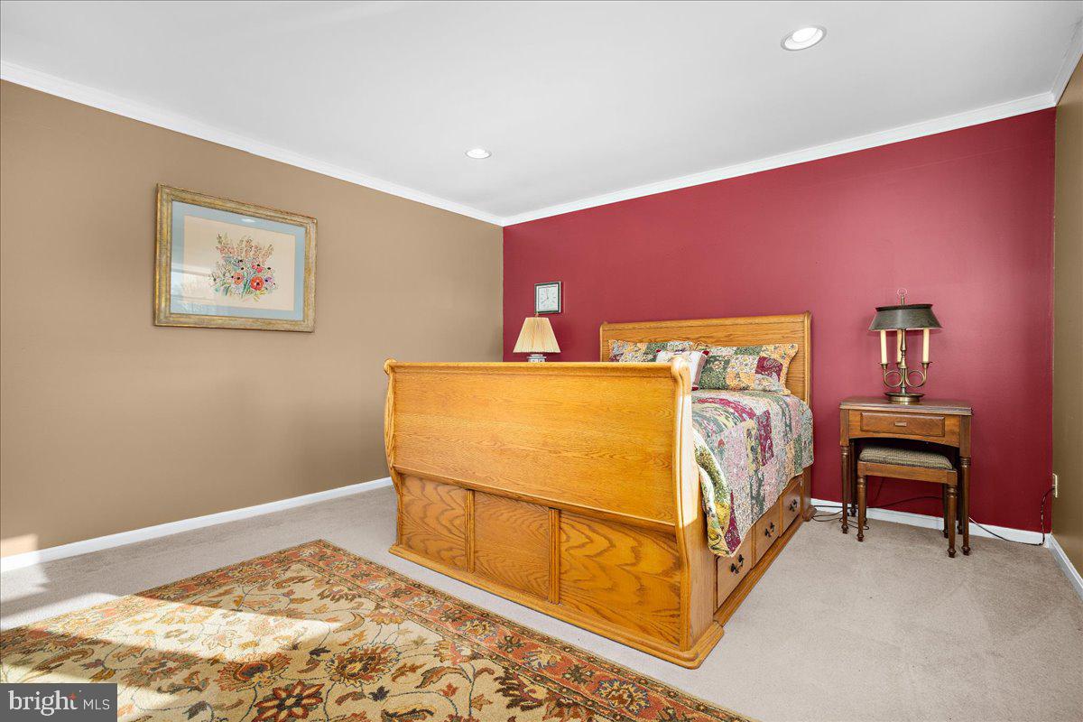 SHIPPING CREEK - Residential