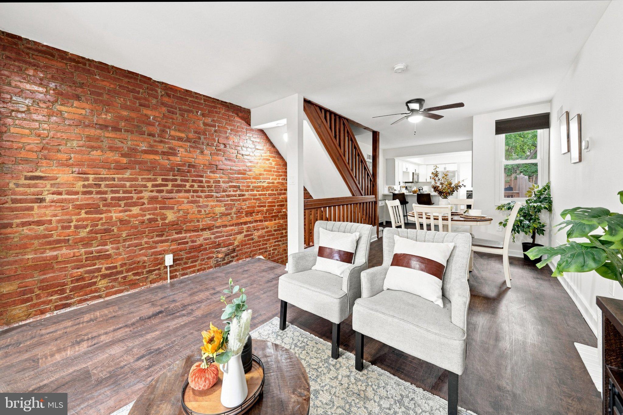 1103 W 6TH STREET