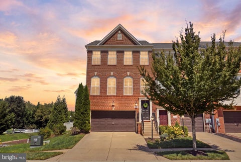Townhouse For Rent - 11360 Sandhurst Place<br/> Charles County, WHITE PLAINS, MD 20695
