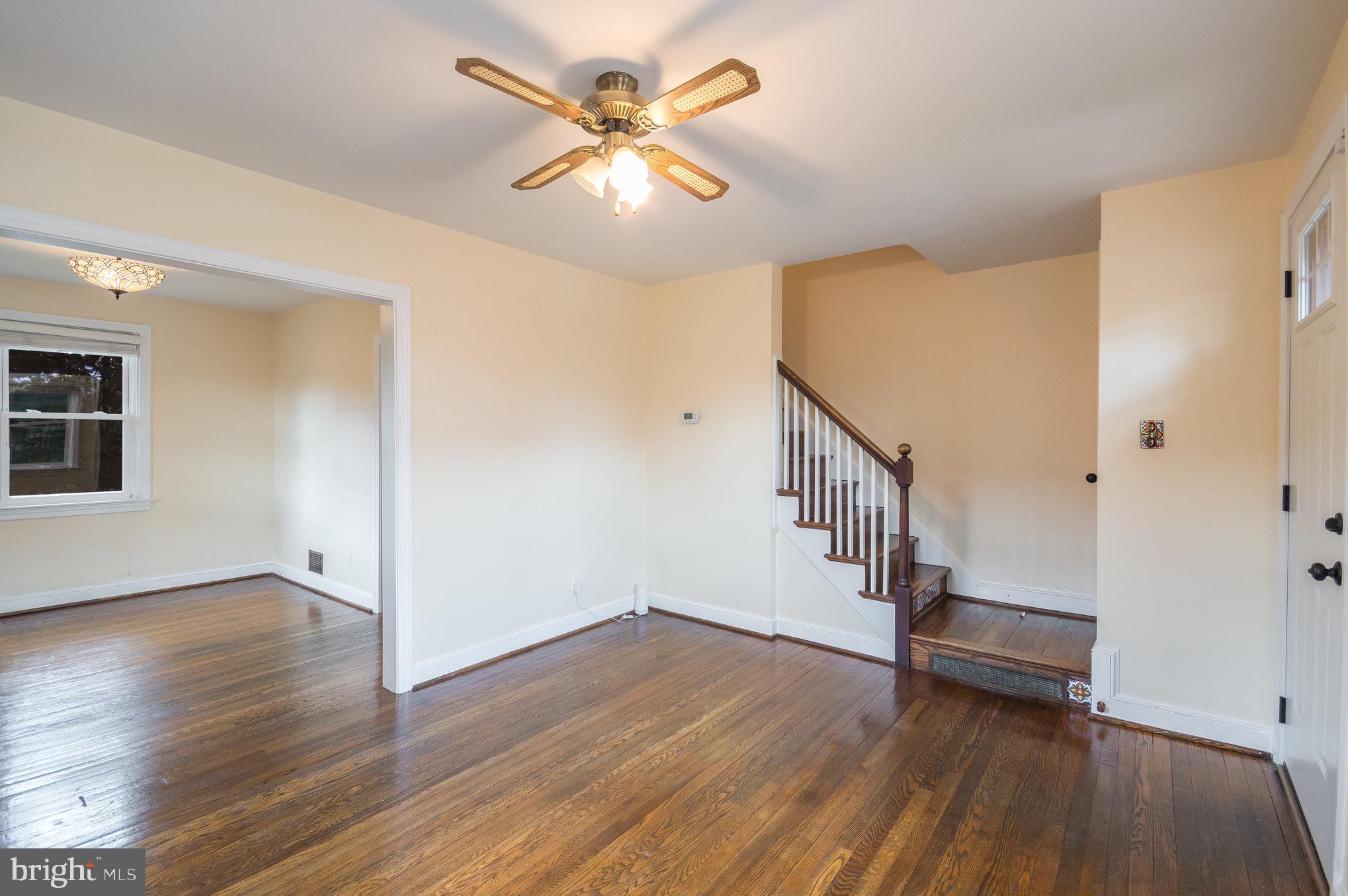 GLEBEWOOD VILLAGE - Residential Lease