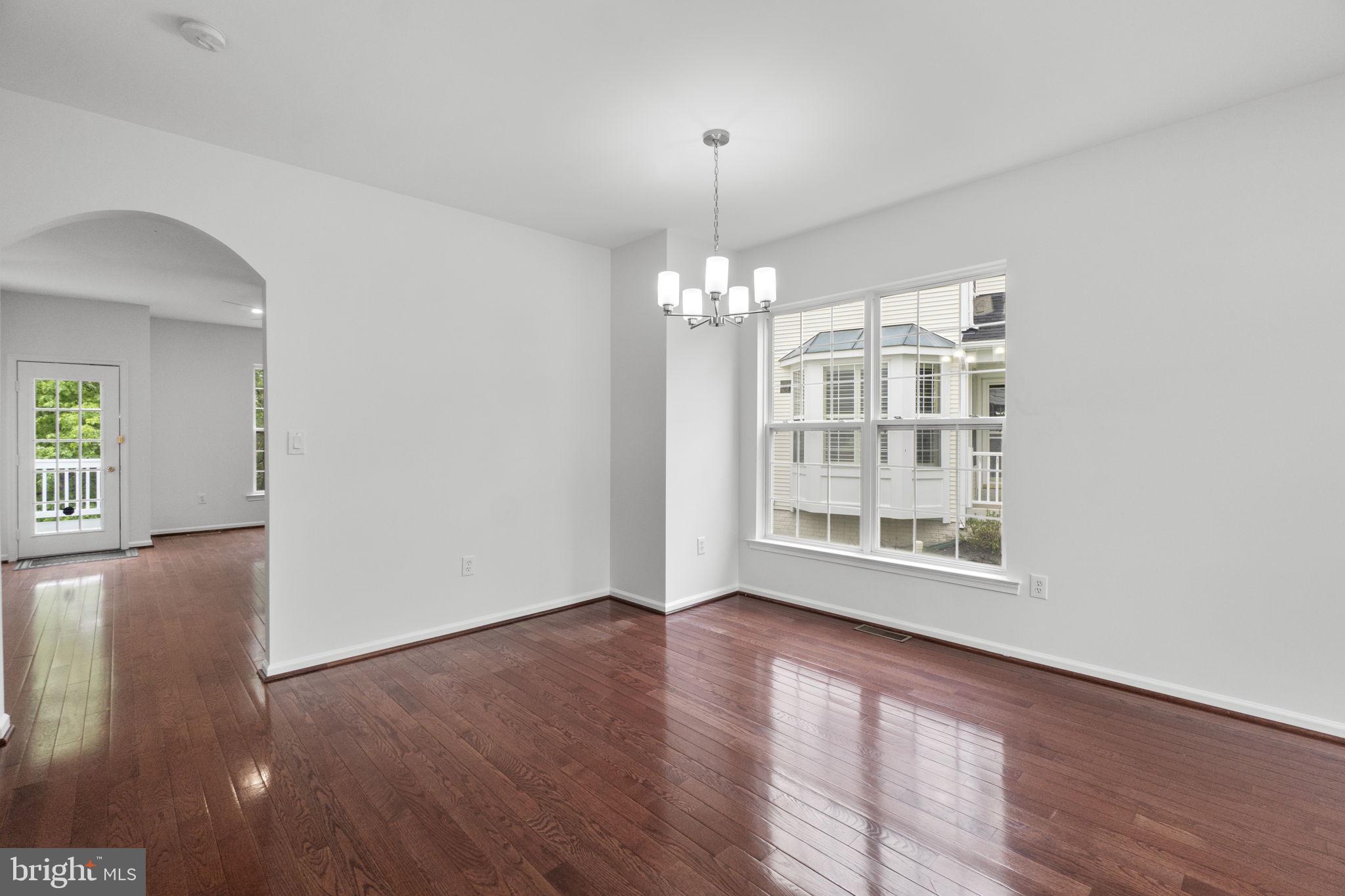 SPRING RIDGE - Residential