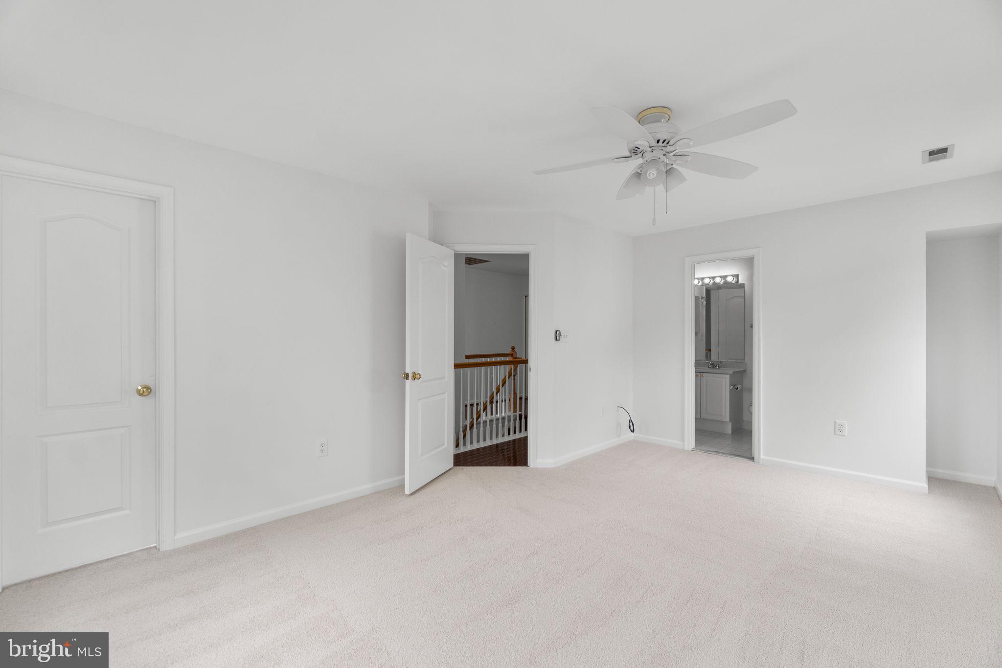 SPRING RIDGE - Residential