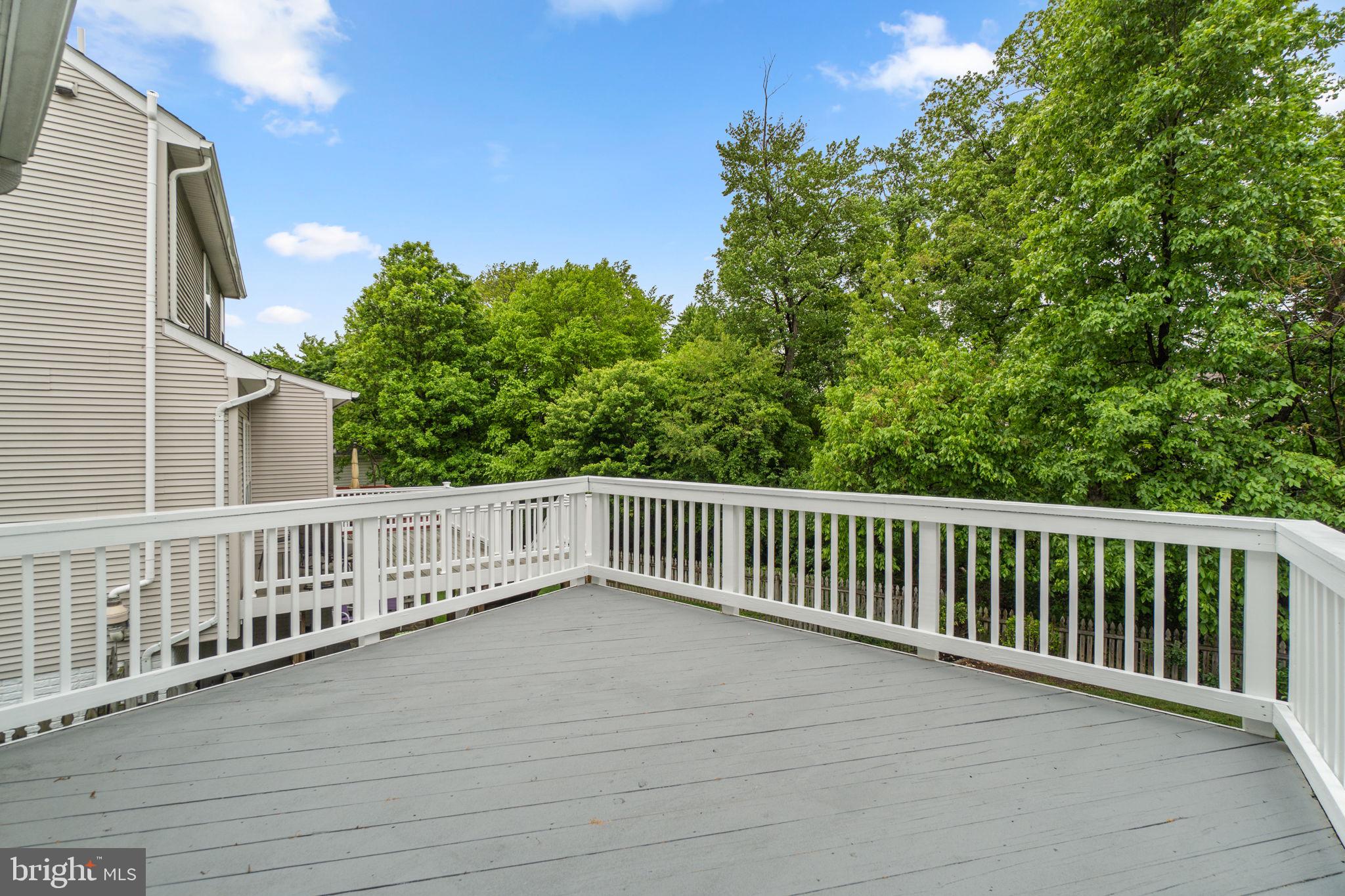 SPRING RIDGE - Residential