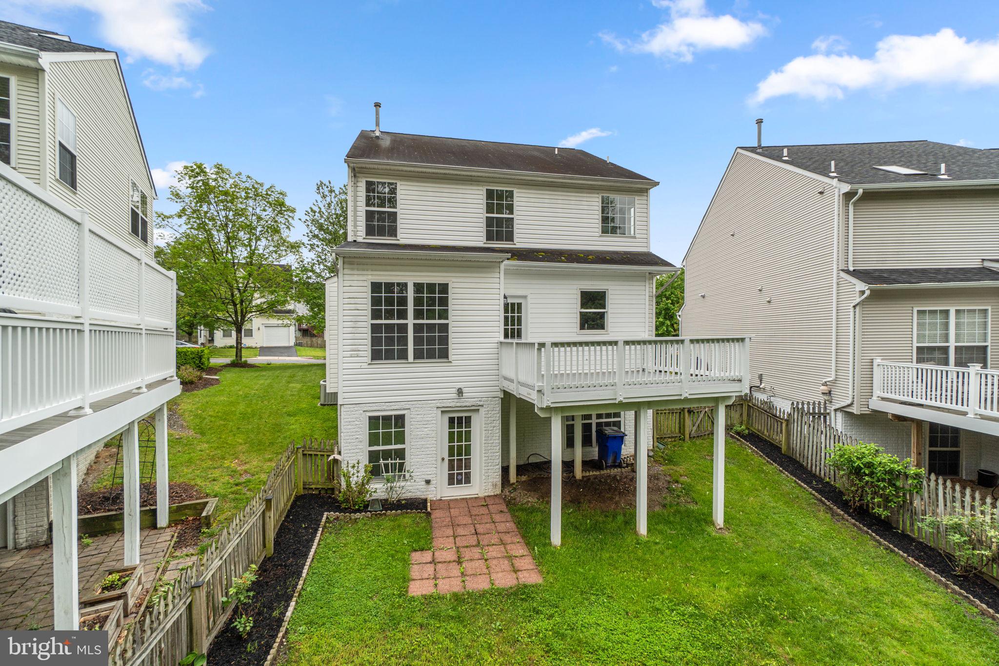 SPRING RIDGE - Residential