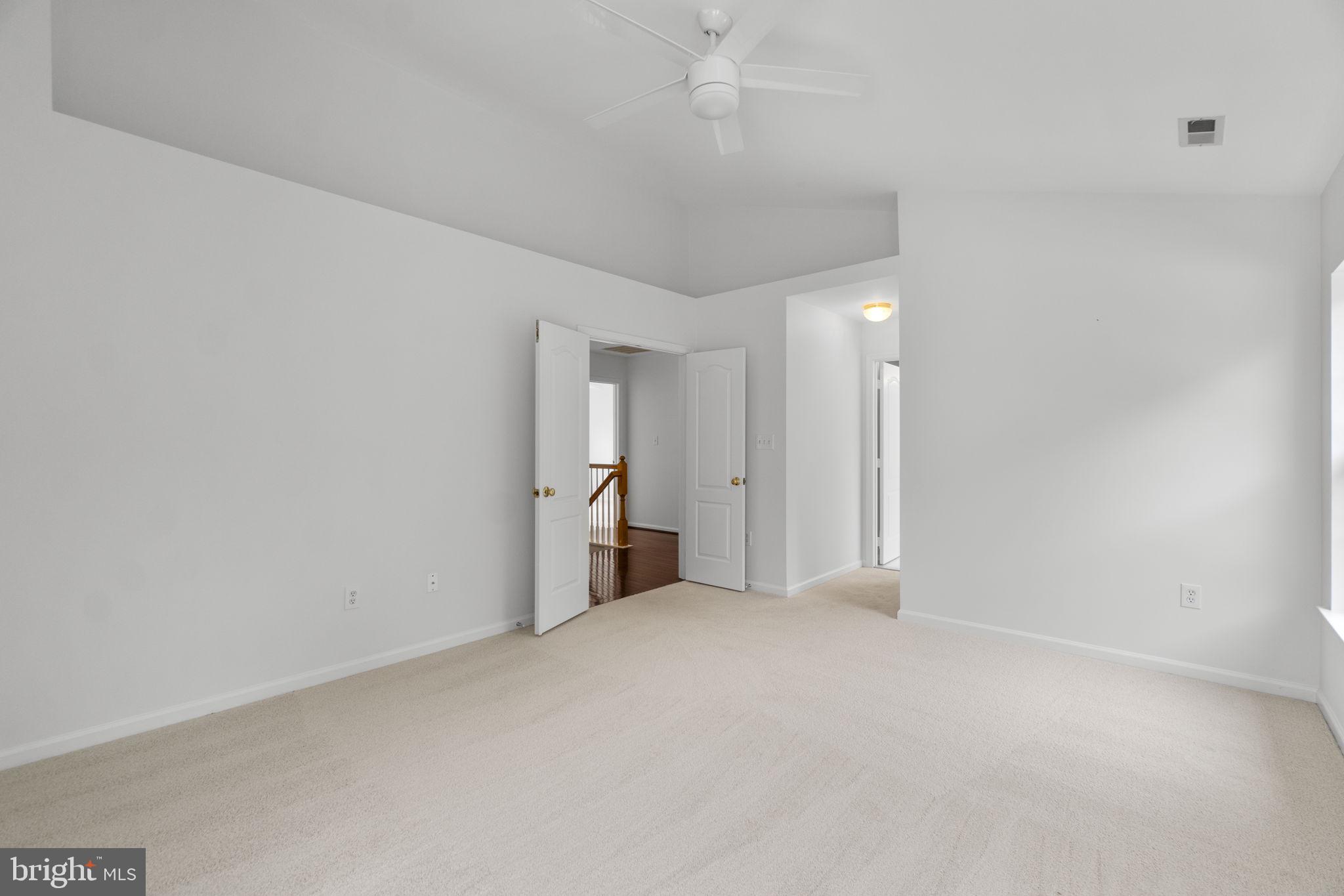 SPRING RIDGE - Residential
