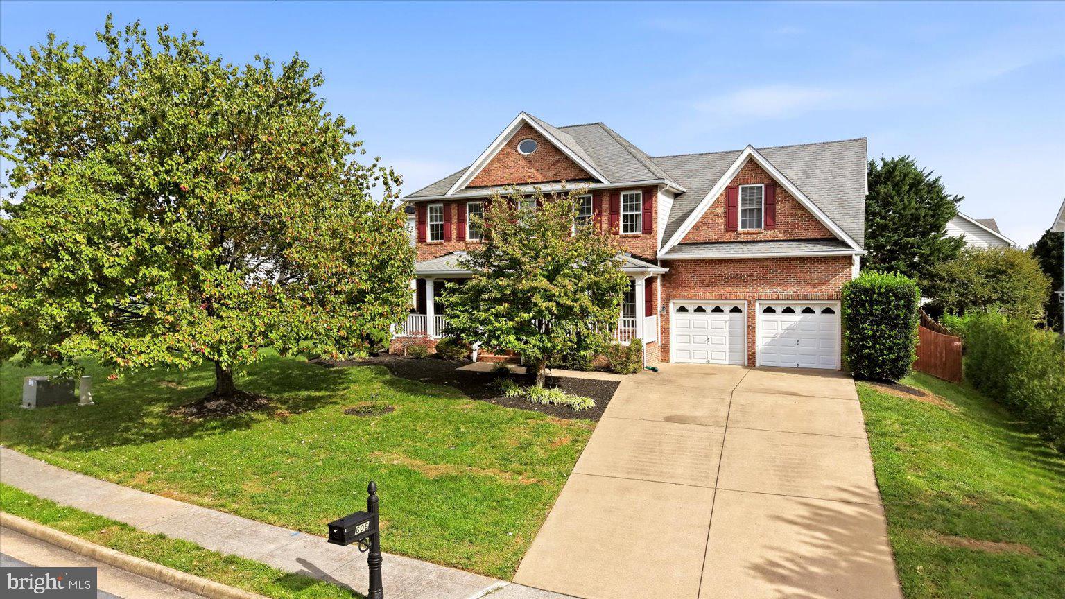 606 PRITCHARDS HILL COURT