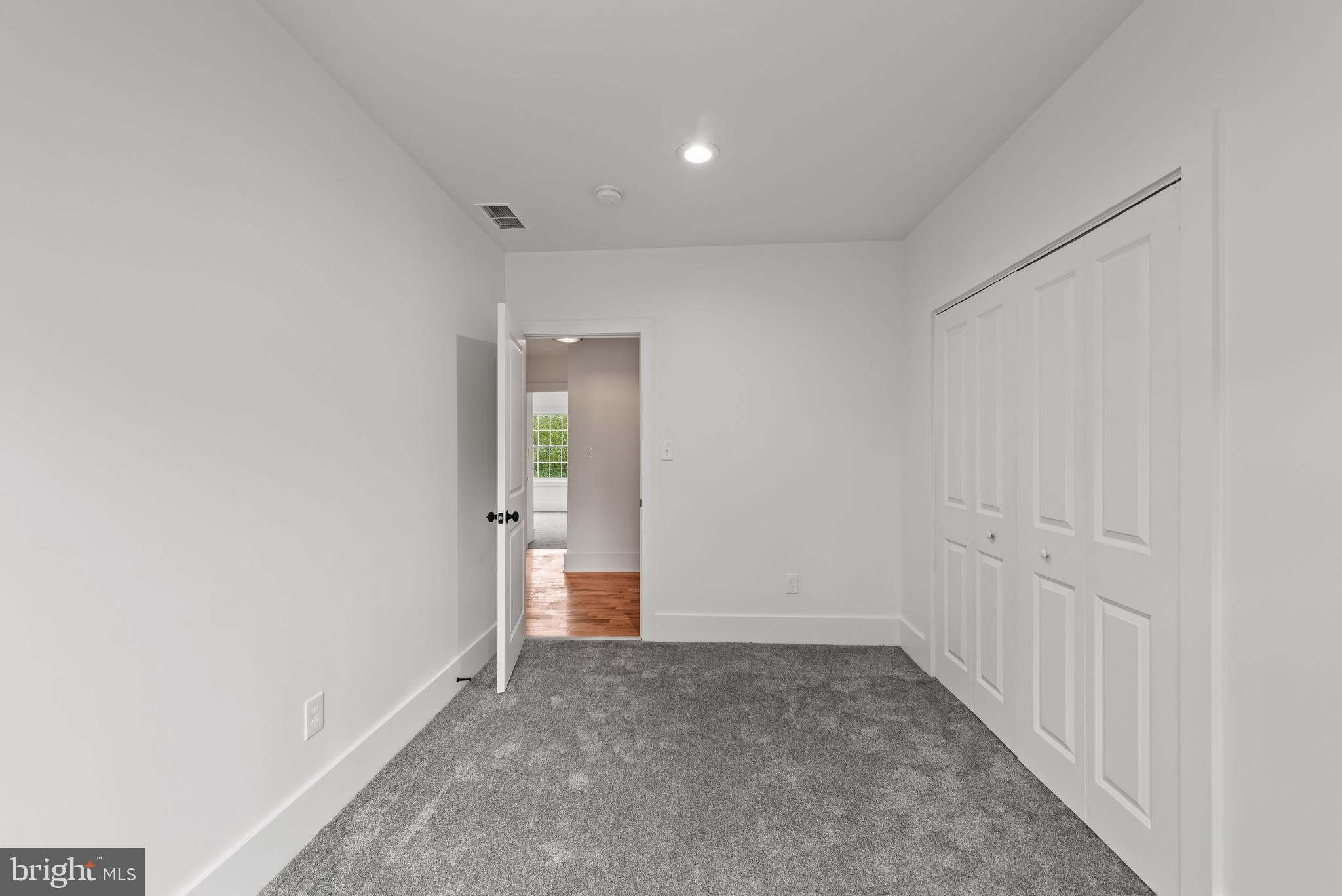 NORTH WAYNE - Residential