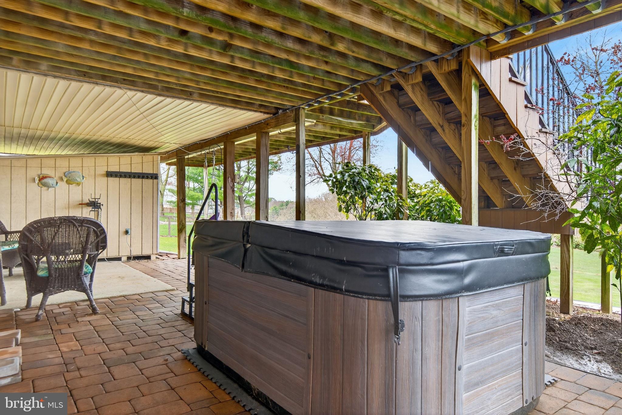 HI VIEW ESTATES - Residential