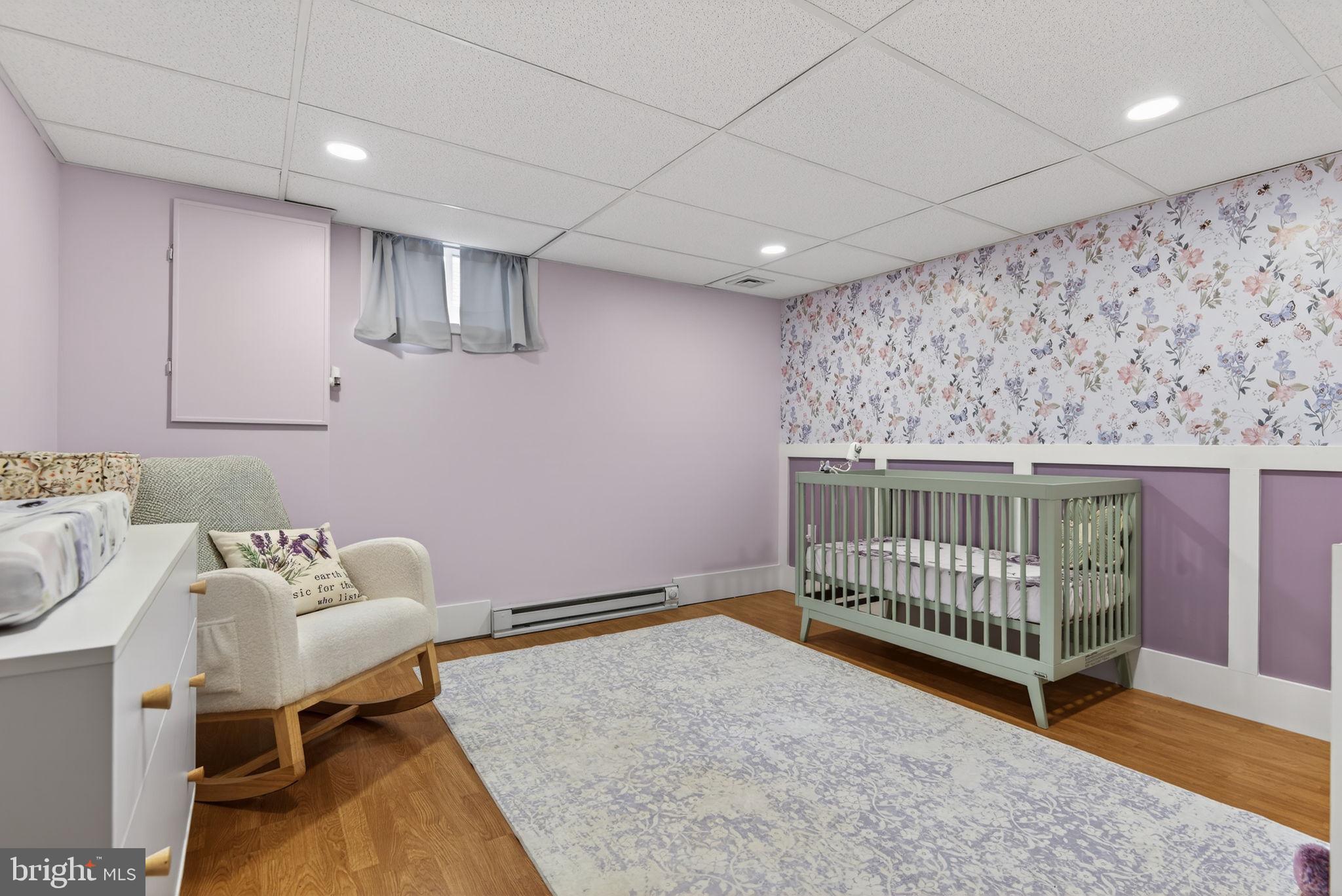 HI VIEW ESTATES - Residential