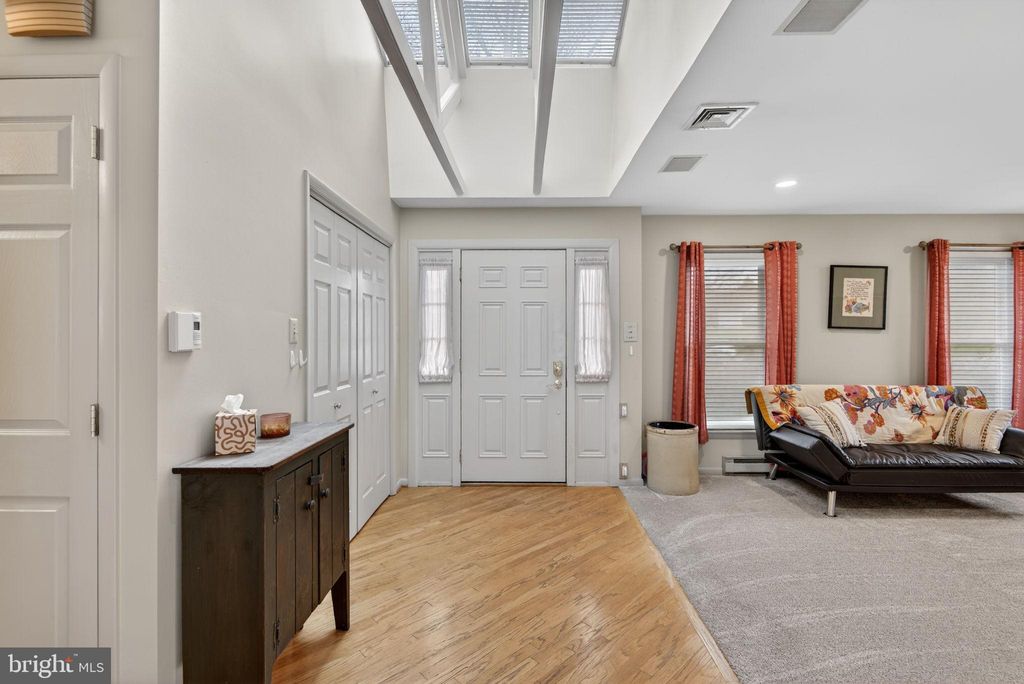 Photo of 579 Hi View Drive, LITITZ, PA 17543 (MLS # PALA2085388)