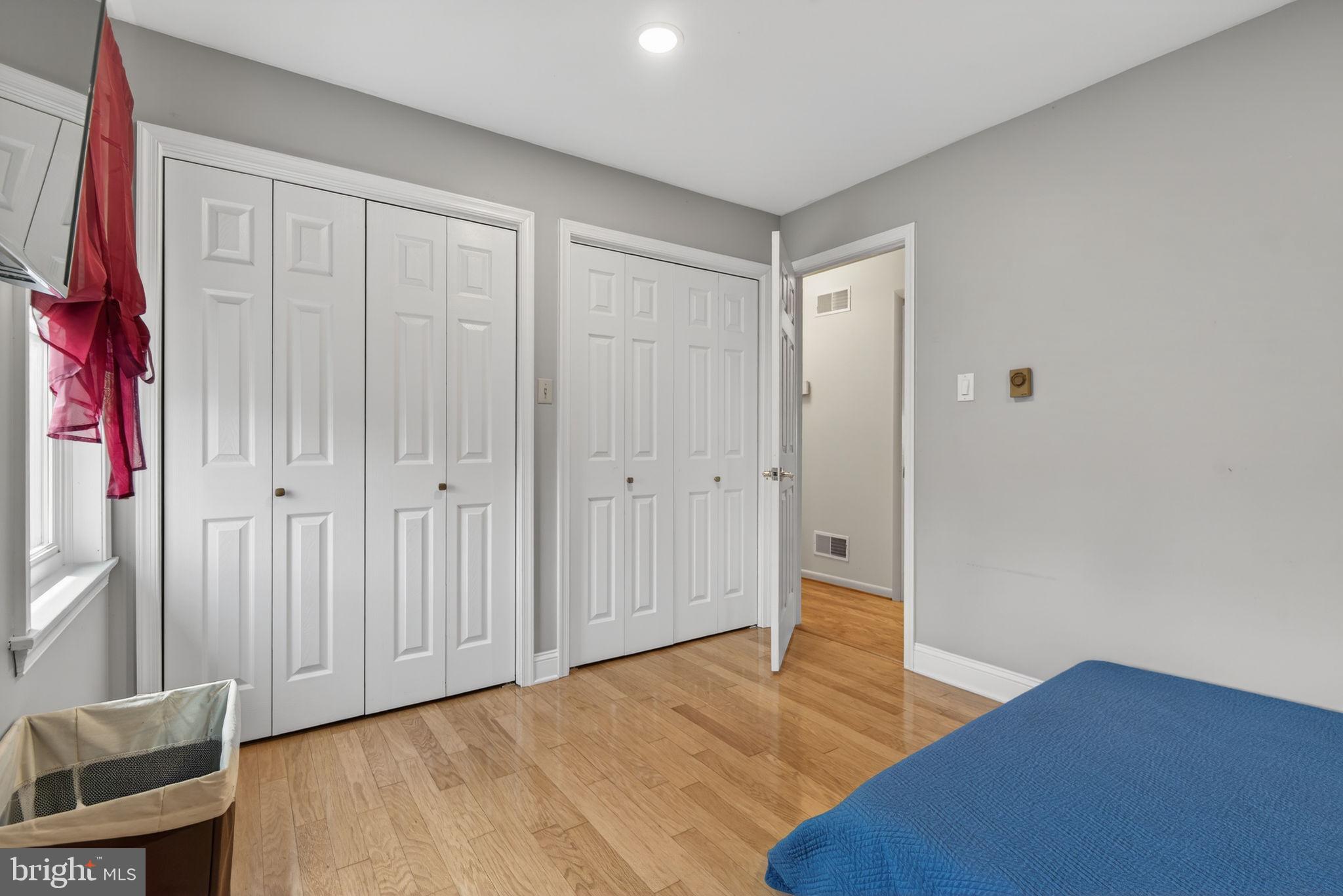 HI VIEW ESTATES - Residential