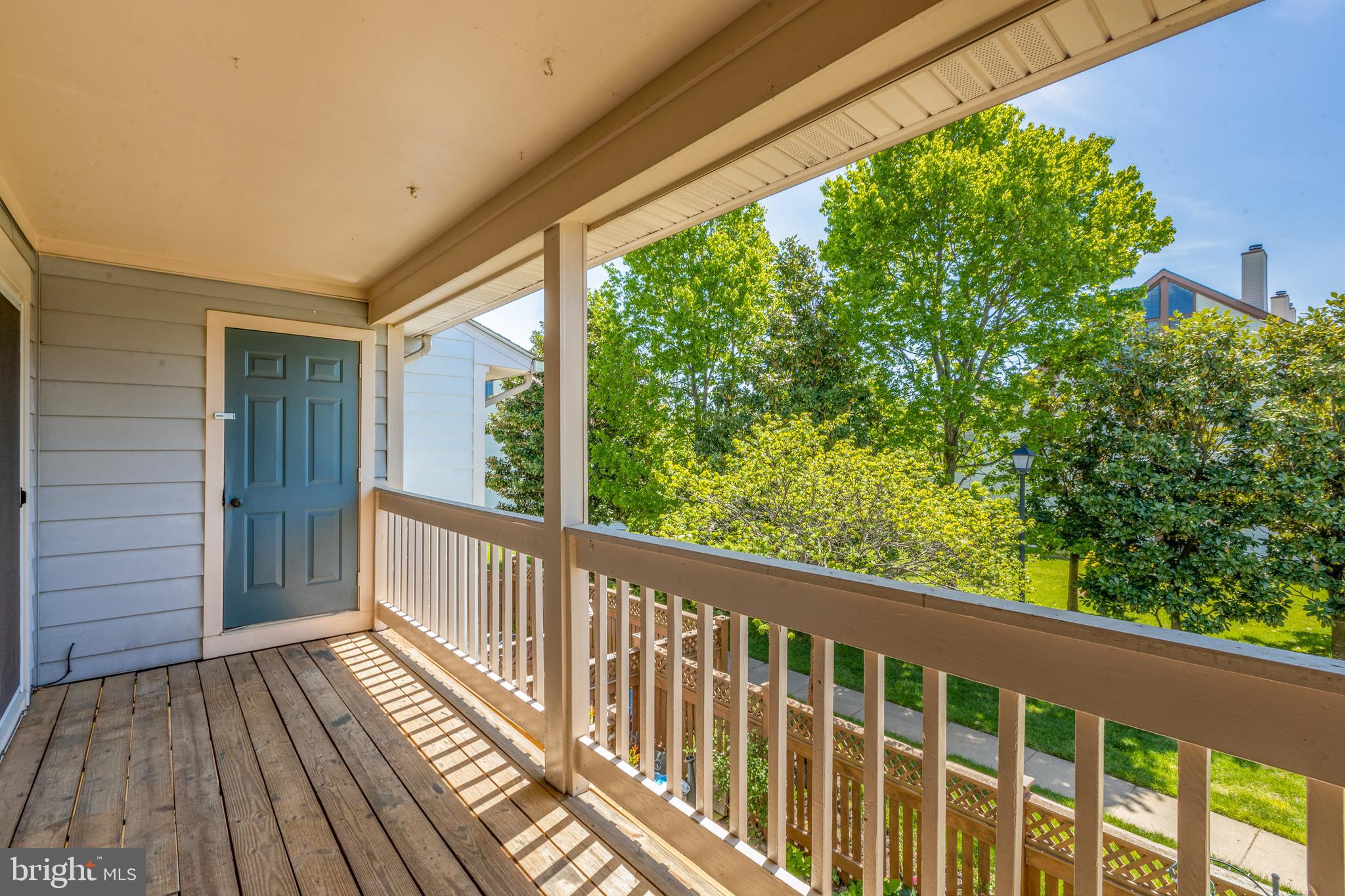 ESSEX HOUSE - Residential Lease