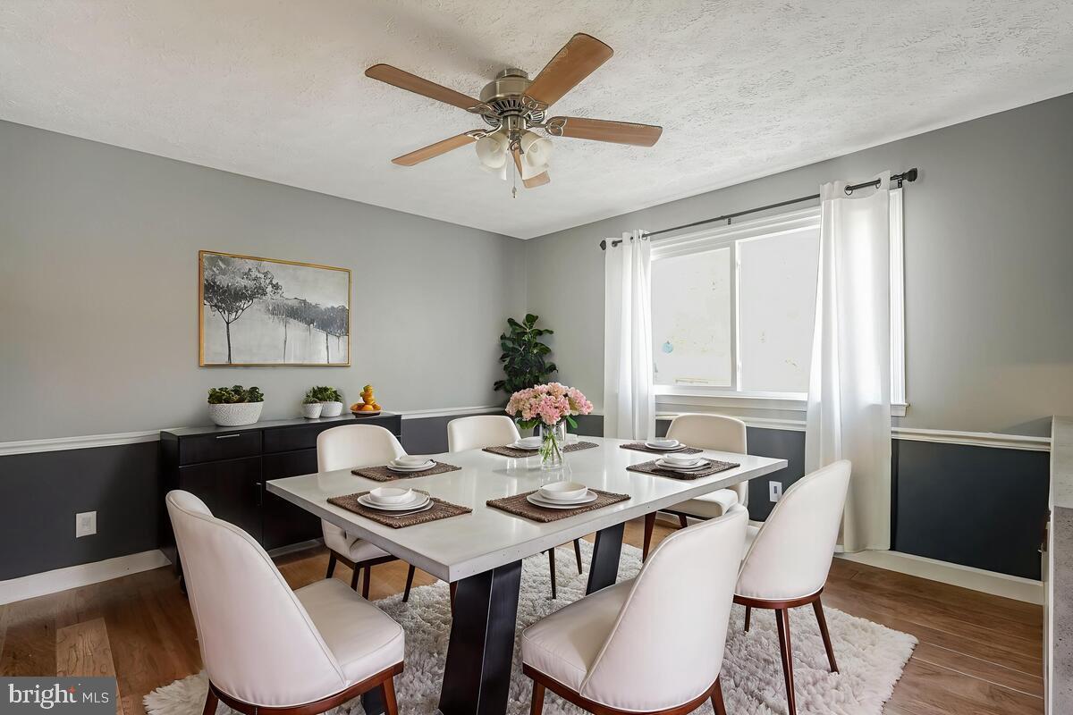 PINE GROVE ESTATES - Residential