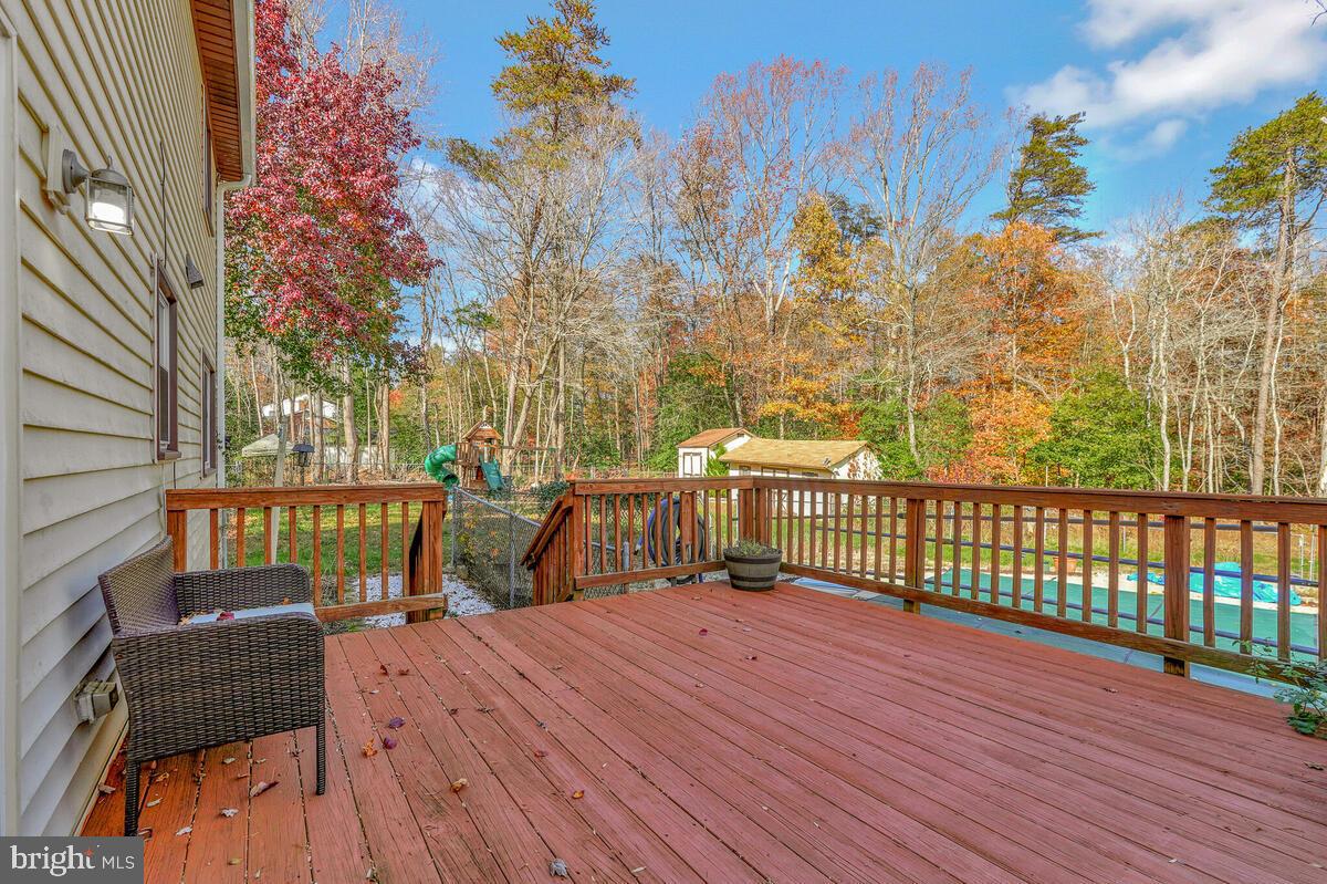 PINE GROVE ESTATES - Residential