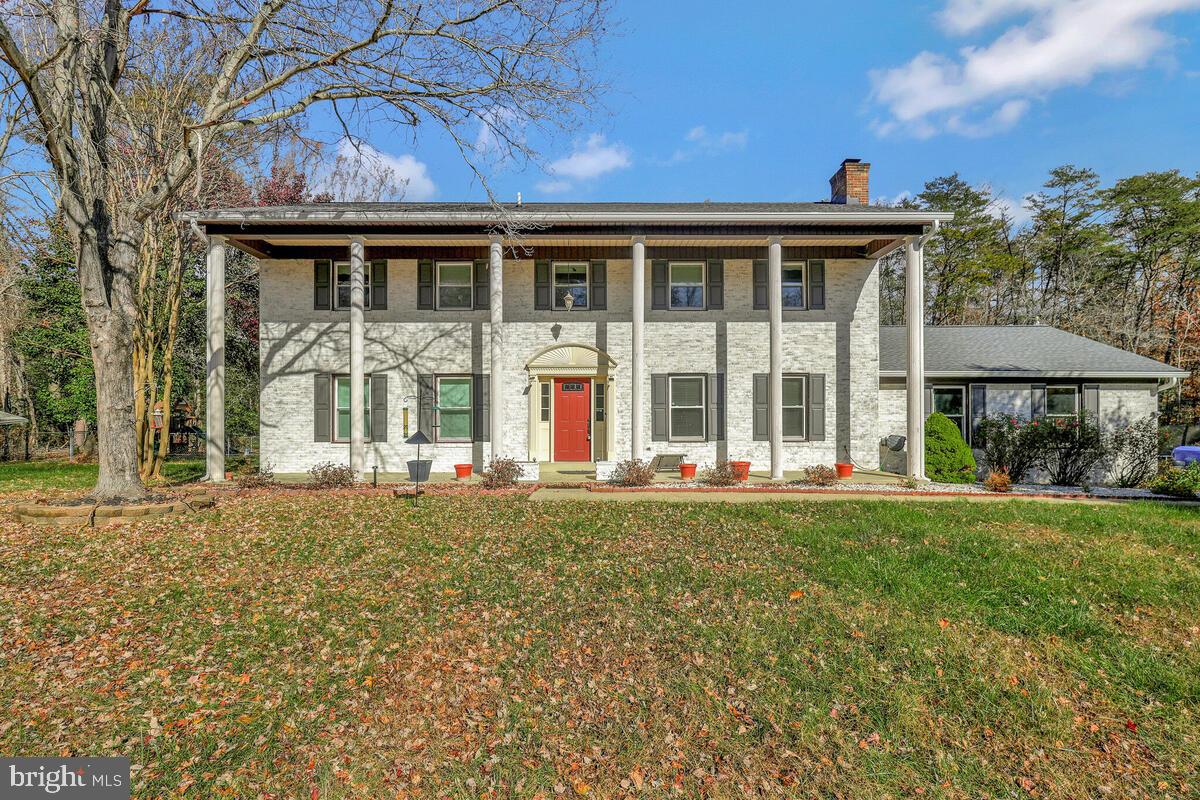 PINE GROVE ESTATES - Residential