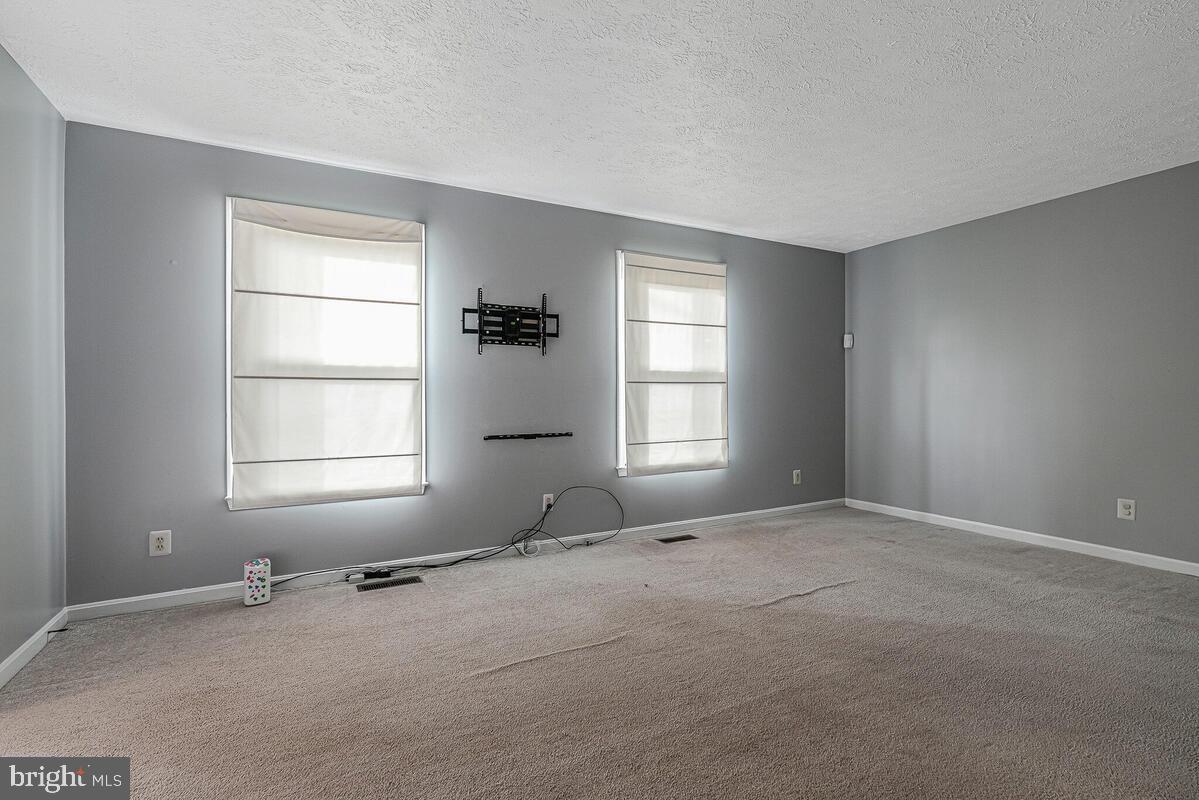 PINE GROVE ESTATES - Residential