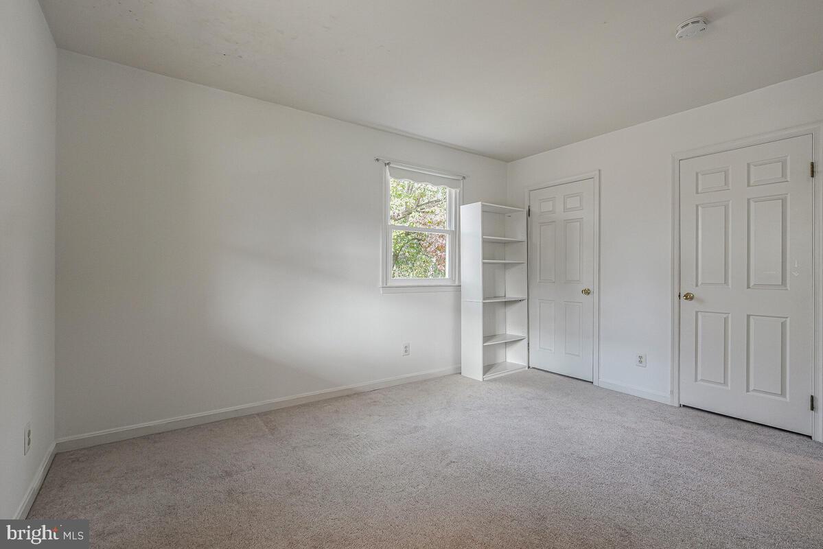 PINE GROVE ESTATES - Residential