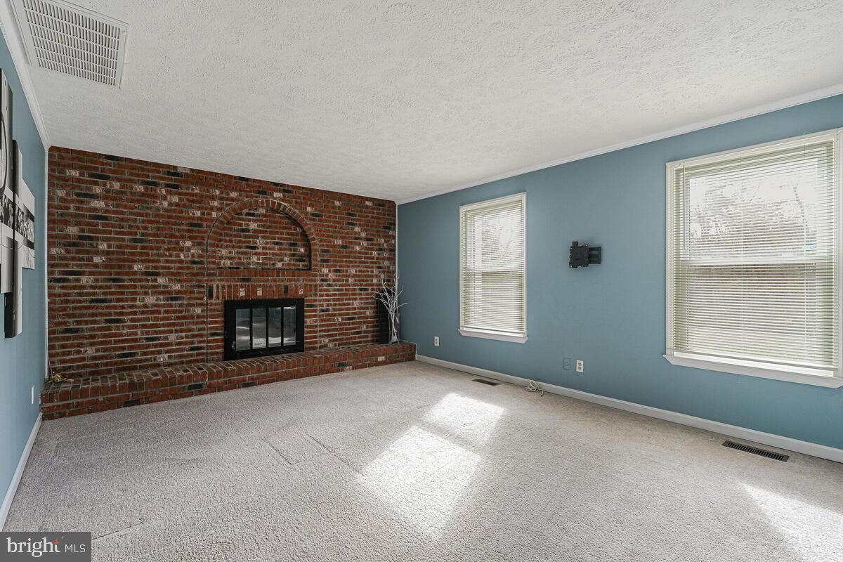 PINE GROVE ESTATES - Residential