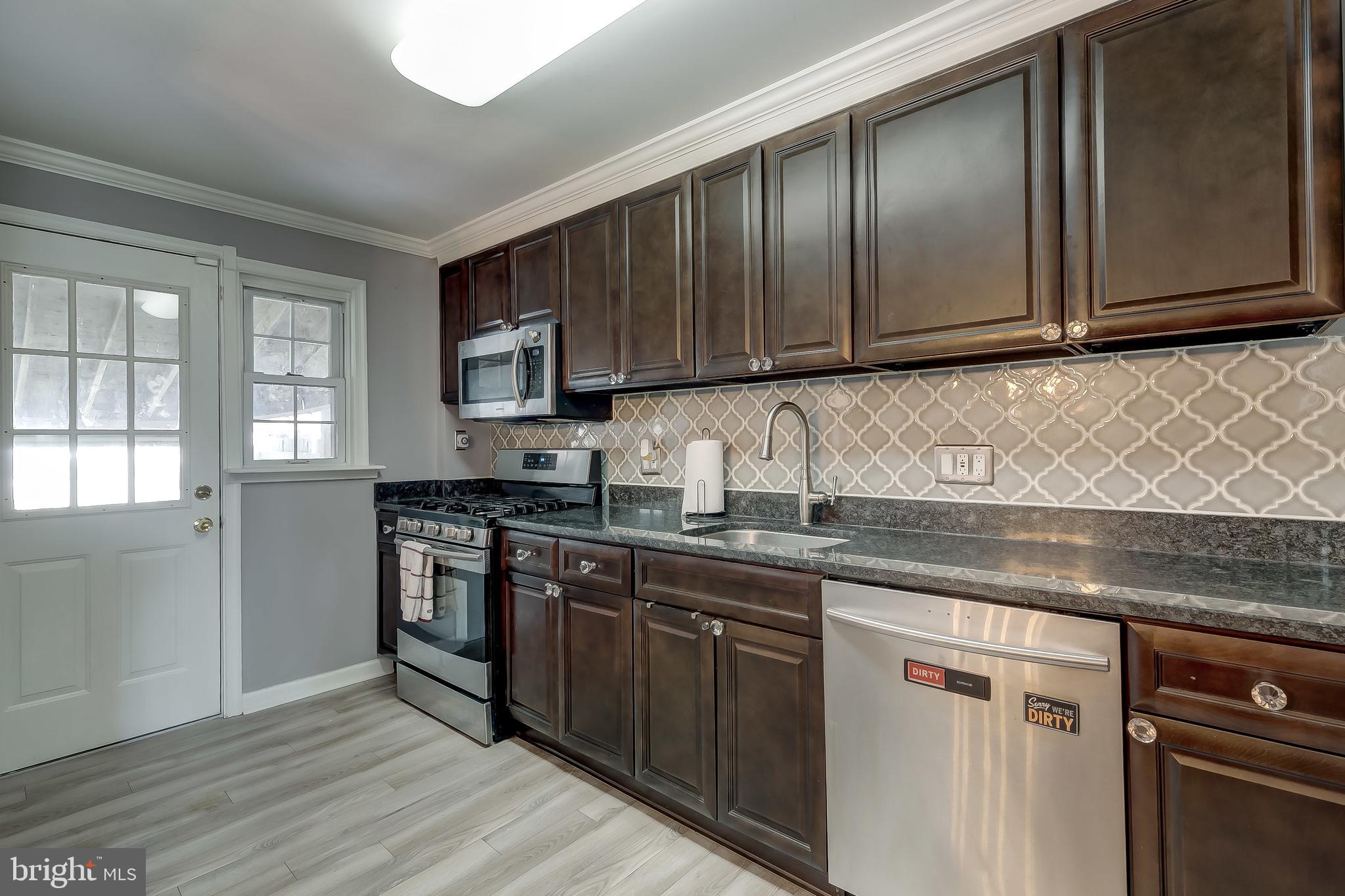 KNETTISHALL - Residential